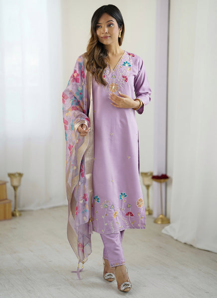 Vegaa Fashion Lavender Viscose Silk Beads Work Desginer Suit