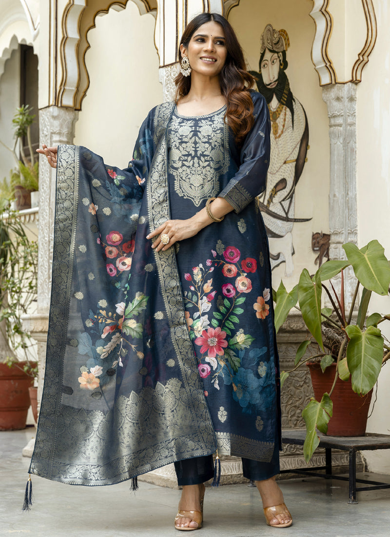 Vegaa Fashion Grey Viscose Silk Beads Work Desginer Suit