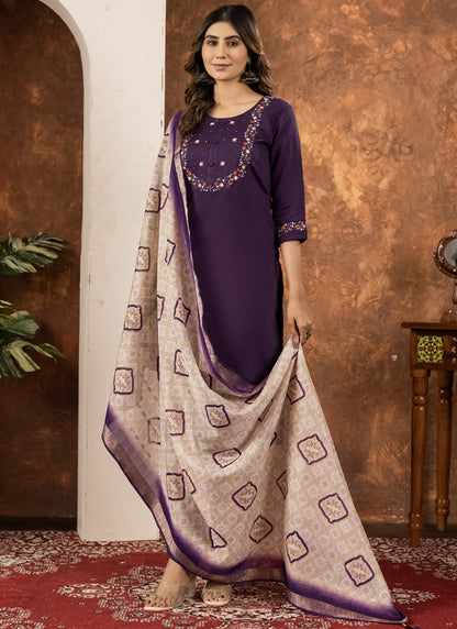 Prazu Fashion Wine Marina Silk Thread Embroidered Kurta Set - Distacart