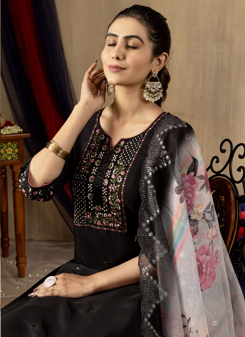 Prazu Fashion Black Roman Silk Thread Embroidered Designer Kurta Set