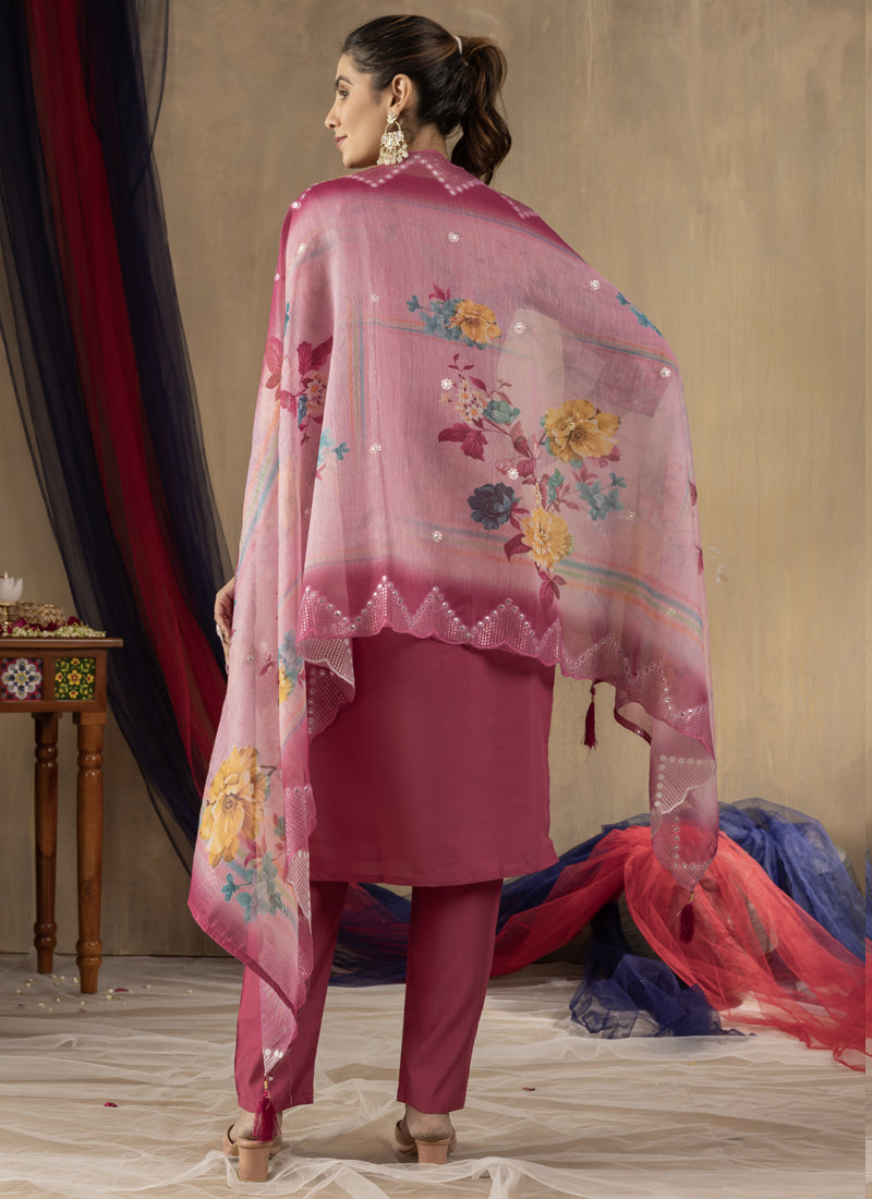 Prazu Fashion Onion Pink Roman Silk Thread Embroidered Designer Kurta Set