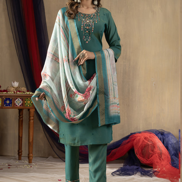 Prazu Fashion Rama Green Shimmer Gold Silk Thread Embroidered Designer Kurta Set - Distacart