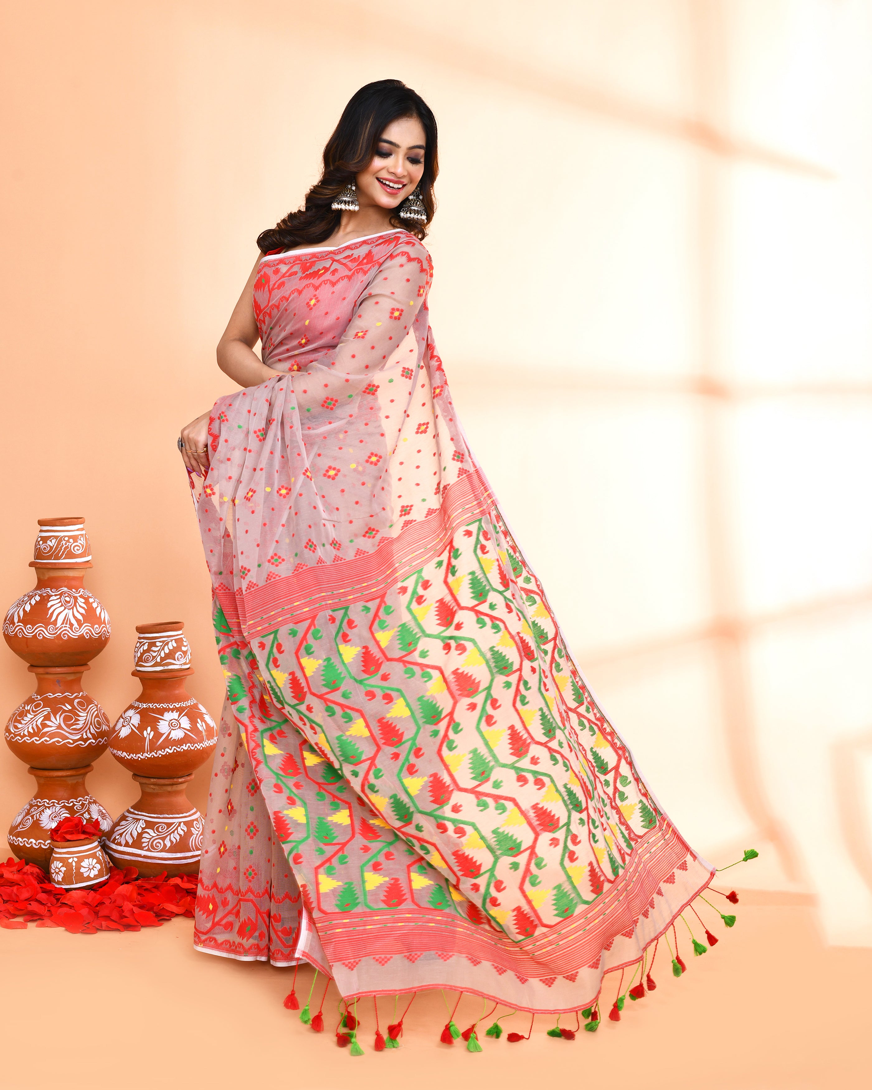 Piyari Fashion Women's Cane Beige Cotton Silk Jamdani Saree