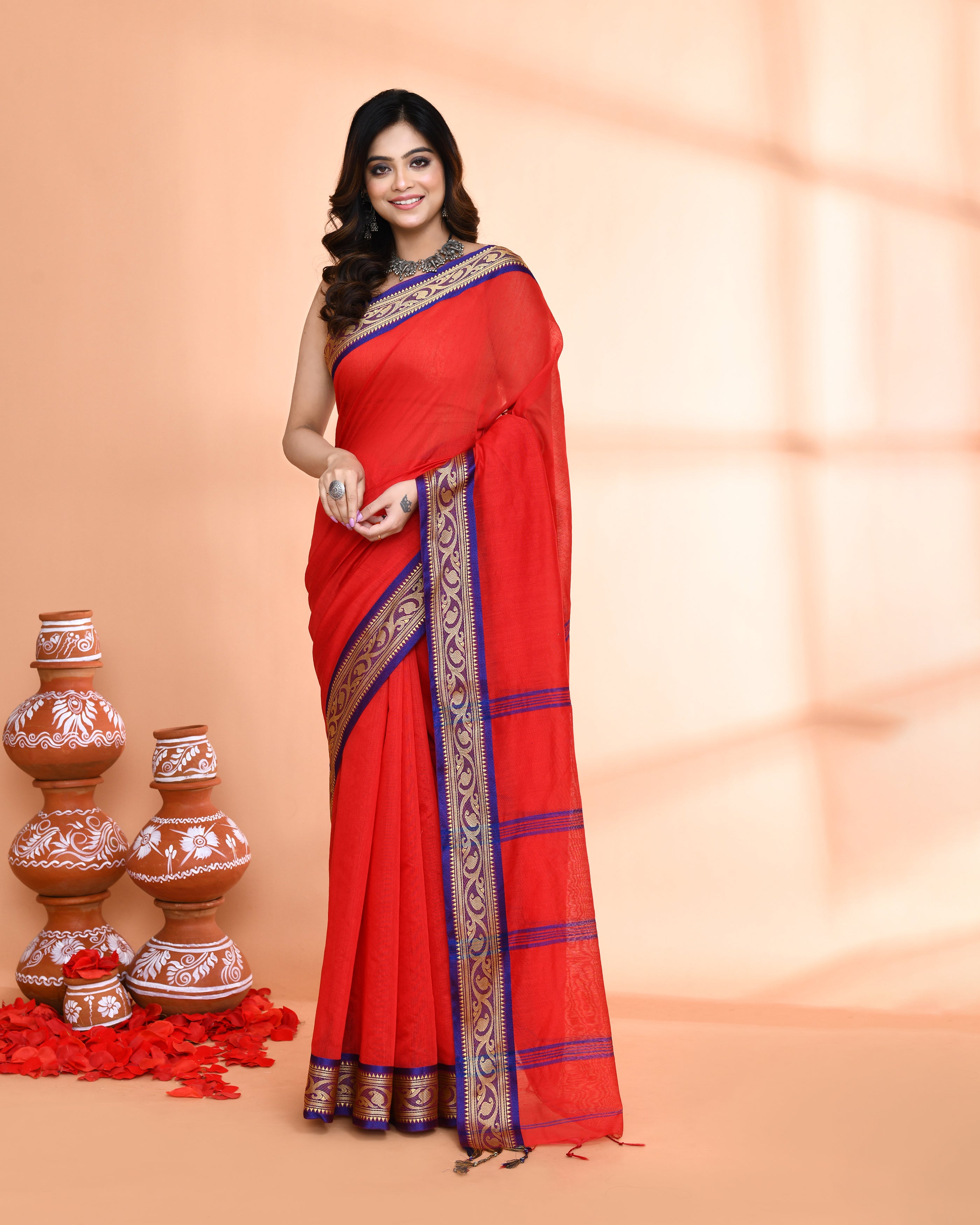 Piyari Fashion Women`s Cotton Silk Red Handloom Saree With Blouse
