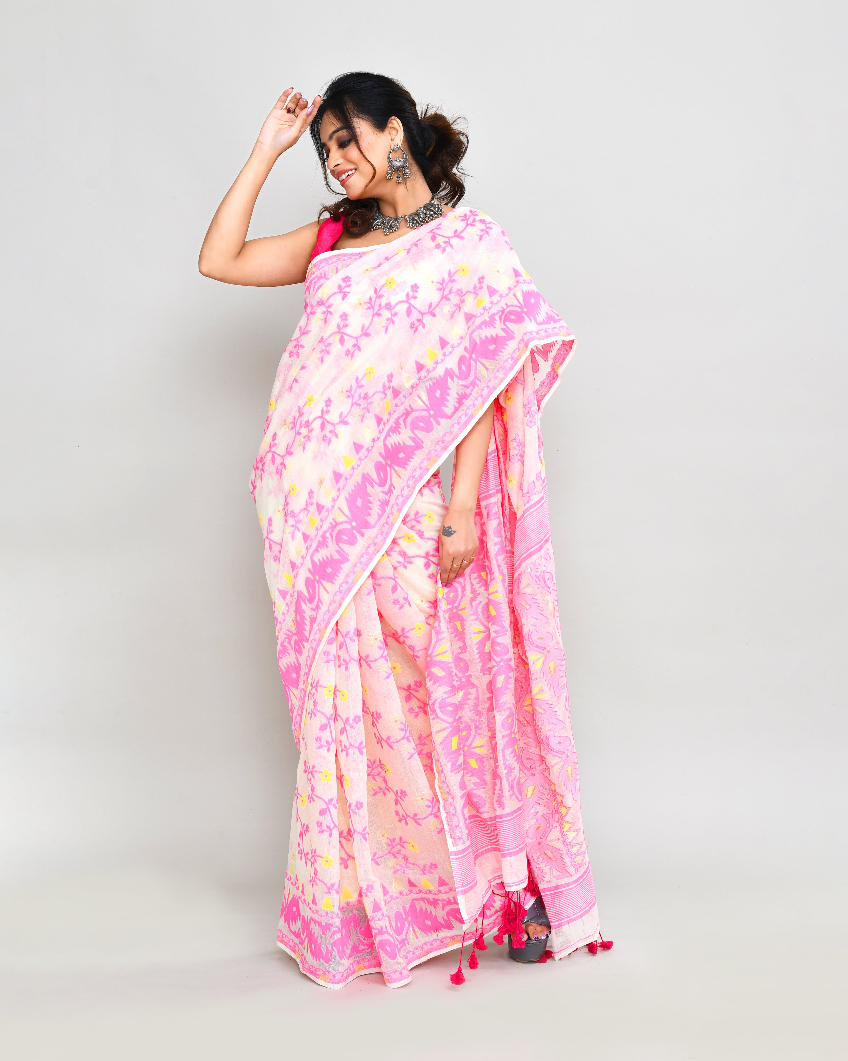 Piyari Fashion Women's Off White Pink Cotton Silk Jamdani Saree