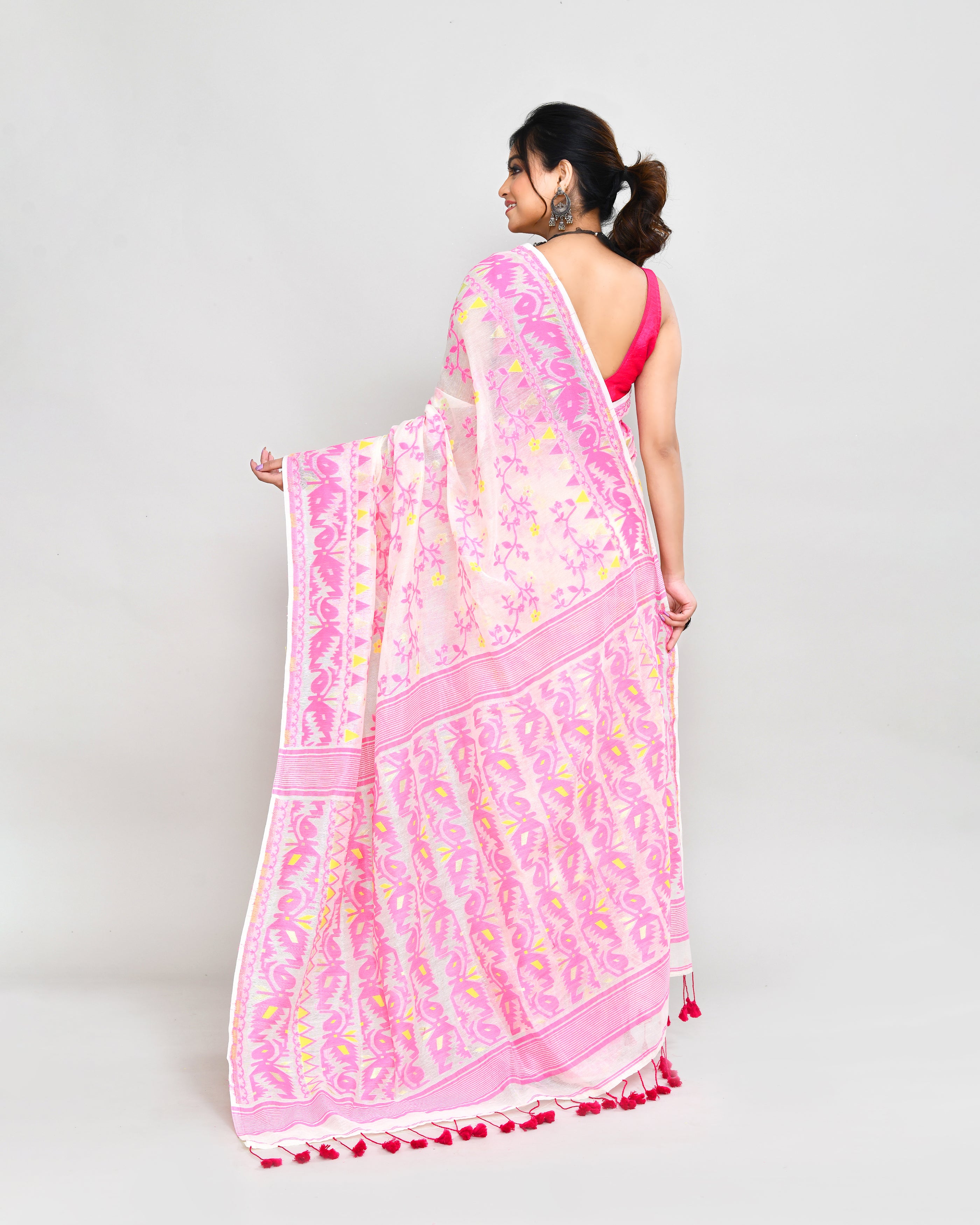 Piyari Fashion Women's Off White Pink Cotton Silk Jamdani Saree