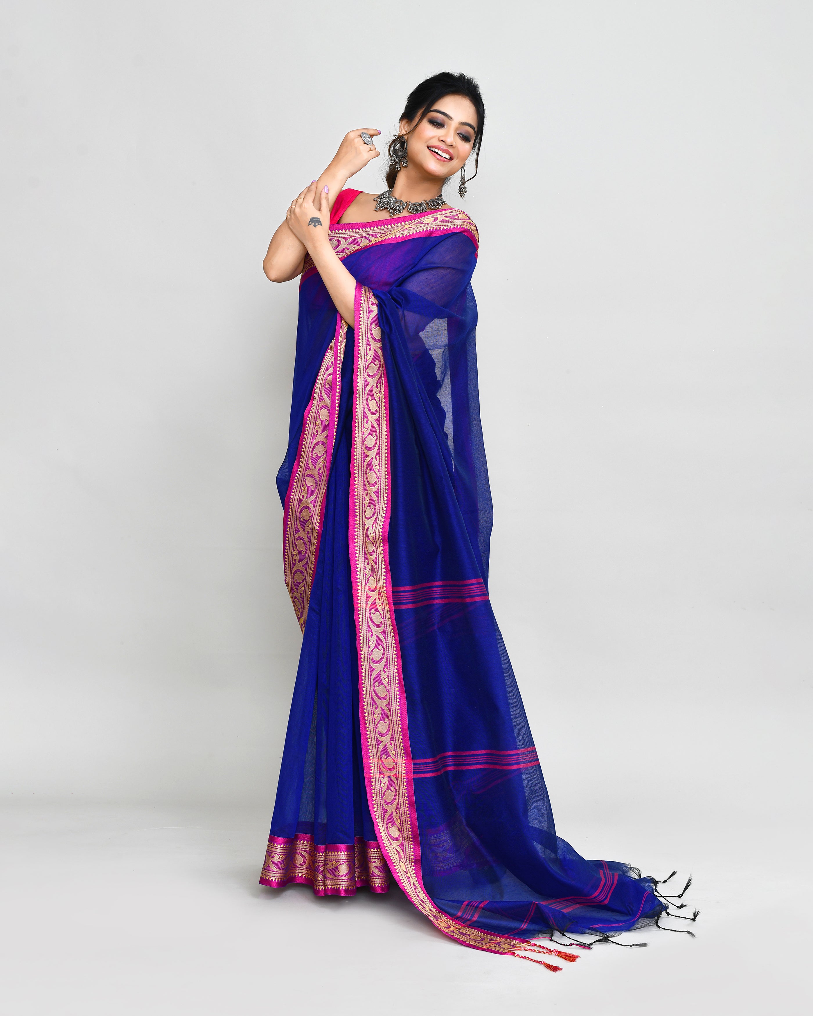 Piyari Fashion Women`s Cotton Silk Royel Blue Handloom Saree With Blouse