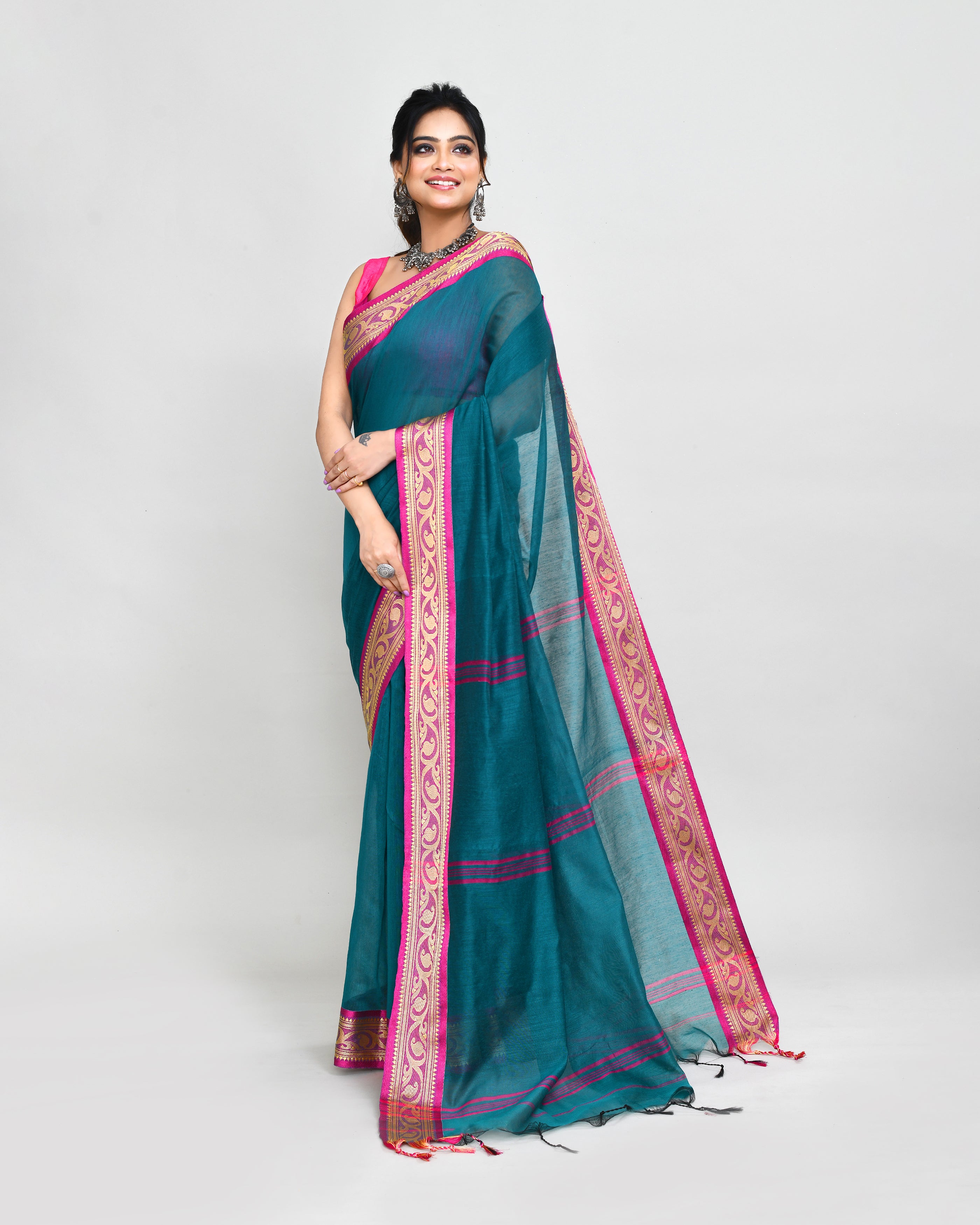 Piyari Fashion Women`s Cotton Silk Teal Handloom Saree With Blouse