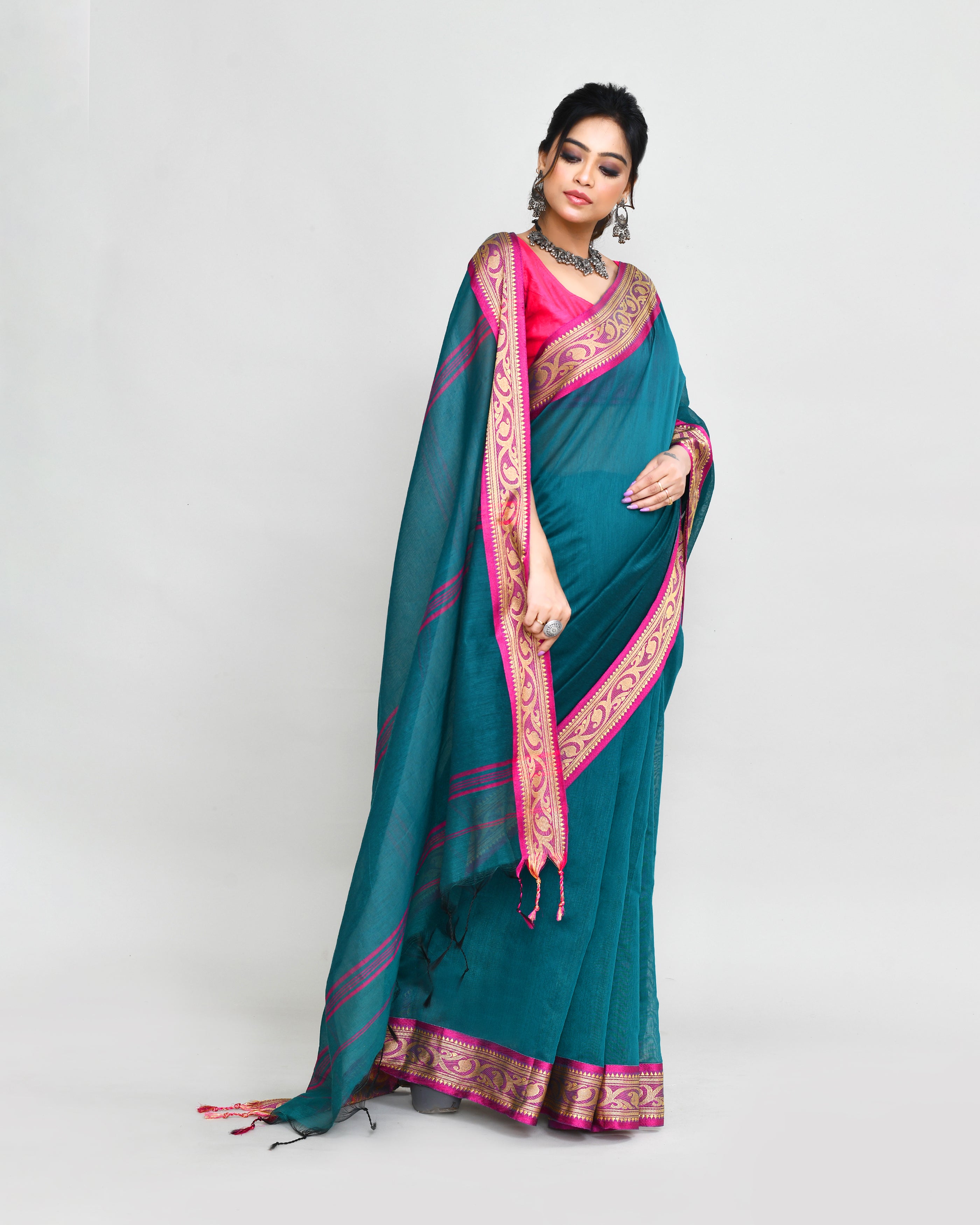Piyari Fashion Women`s Cotton Silk Teal Handloom Saree With Blouse