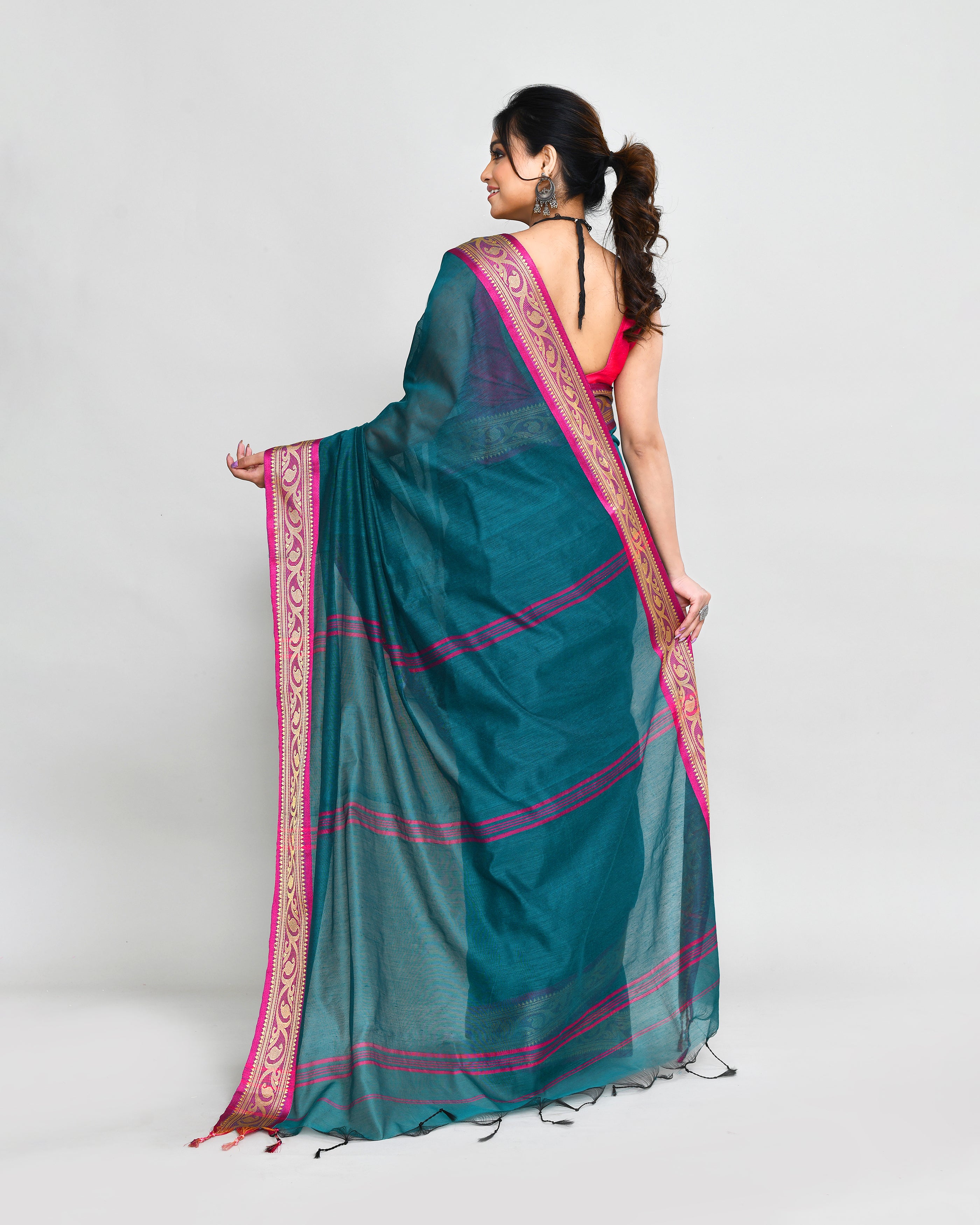 Piyari Fashion Women`s Cotton Silk Teal Handloom Saree With Blouse