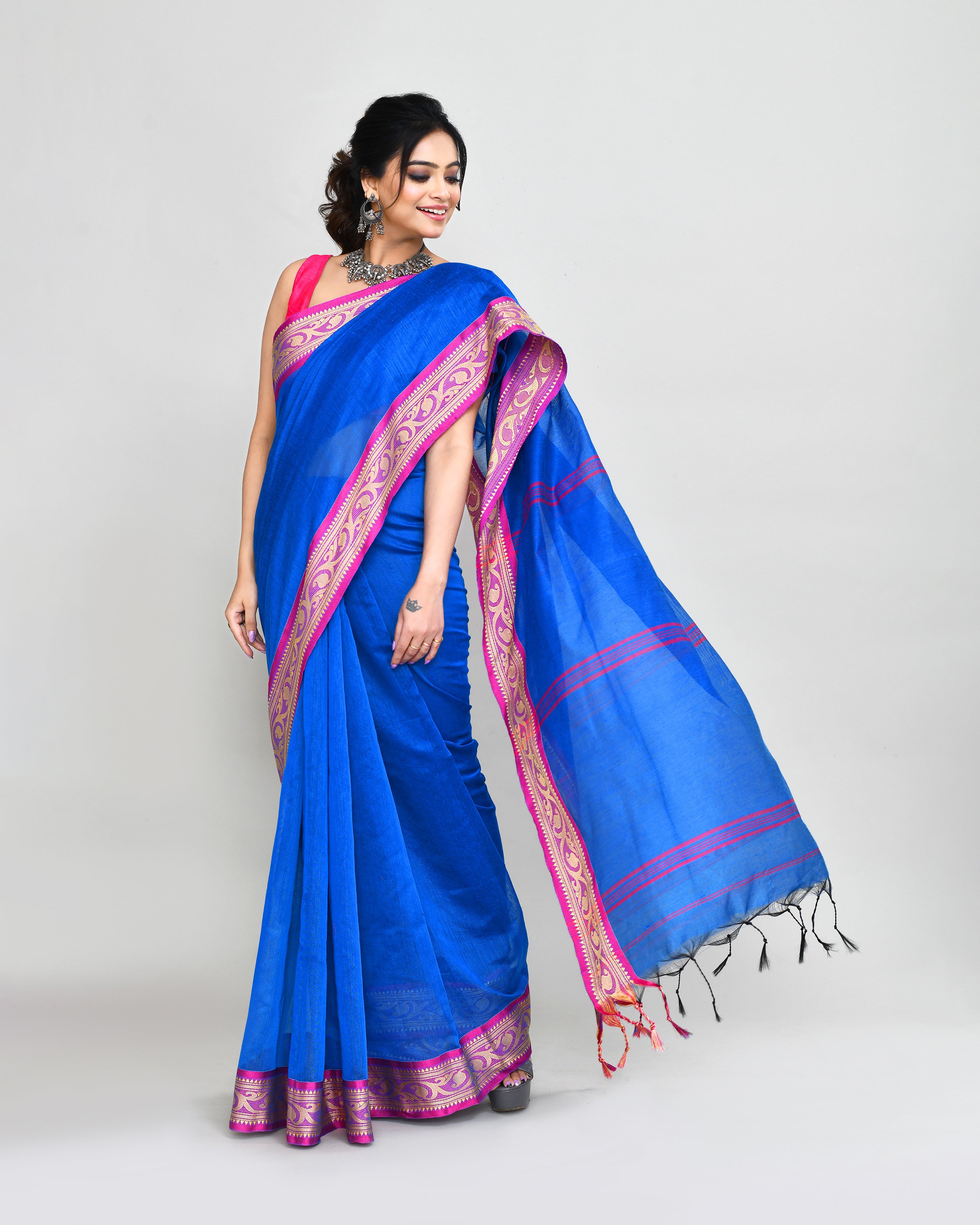 Piyari Fashion Women`s Cotton Silk Blue Handloom Saree With Blouse