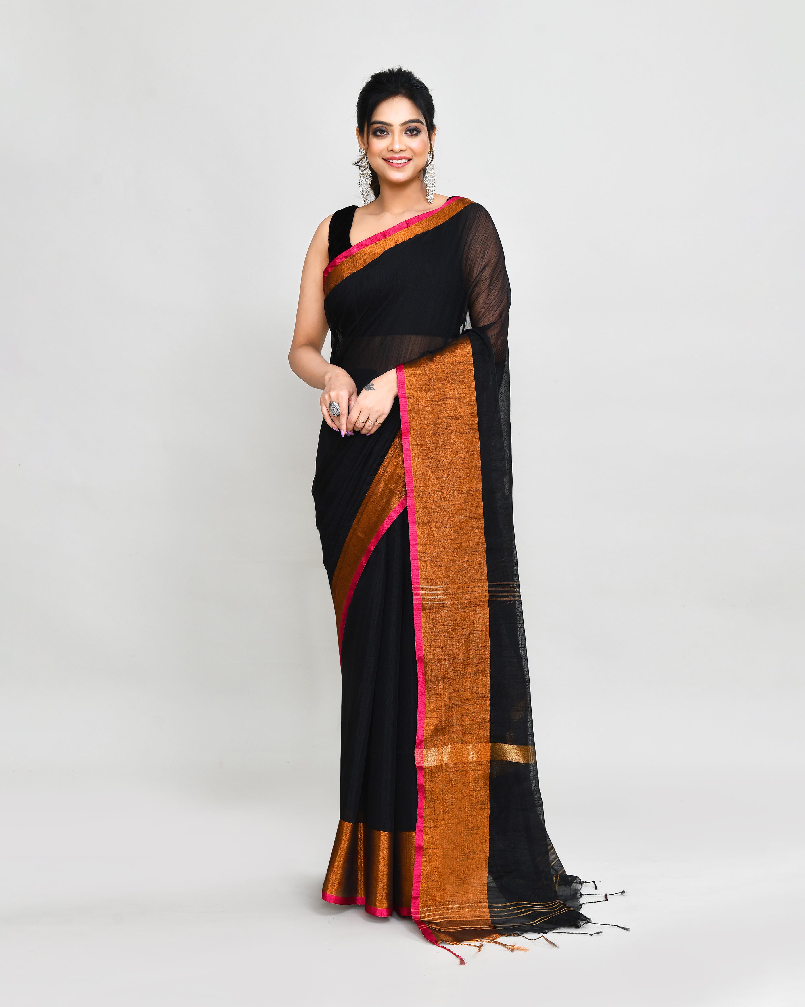 Piyari Fashion Women`s Cotton Silk Black Handloom Saree With Blouse
