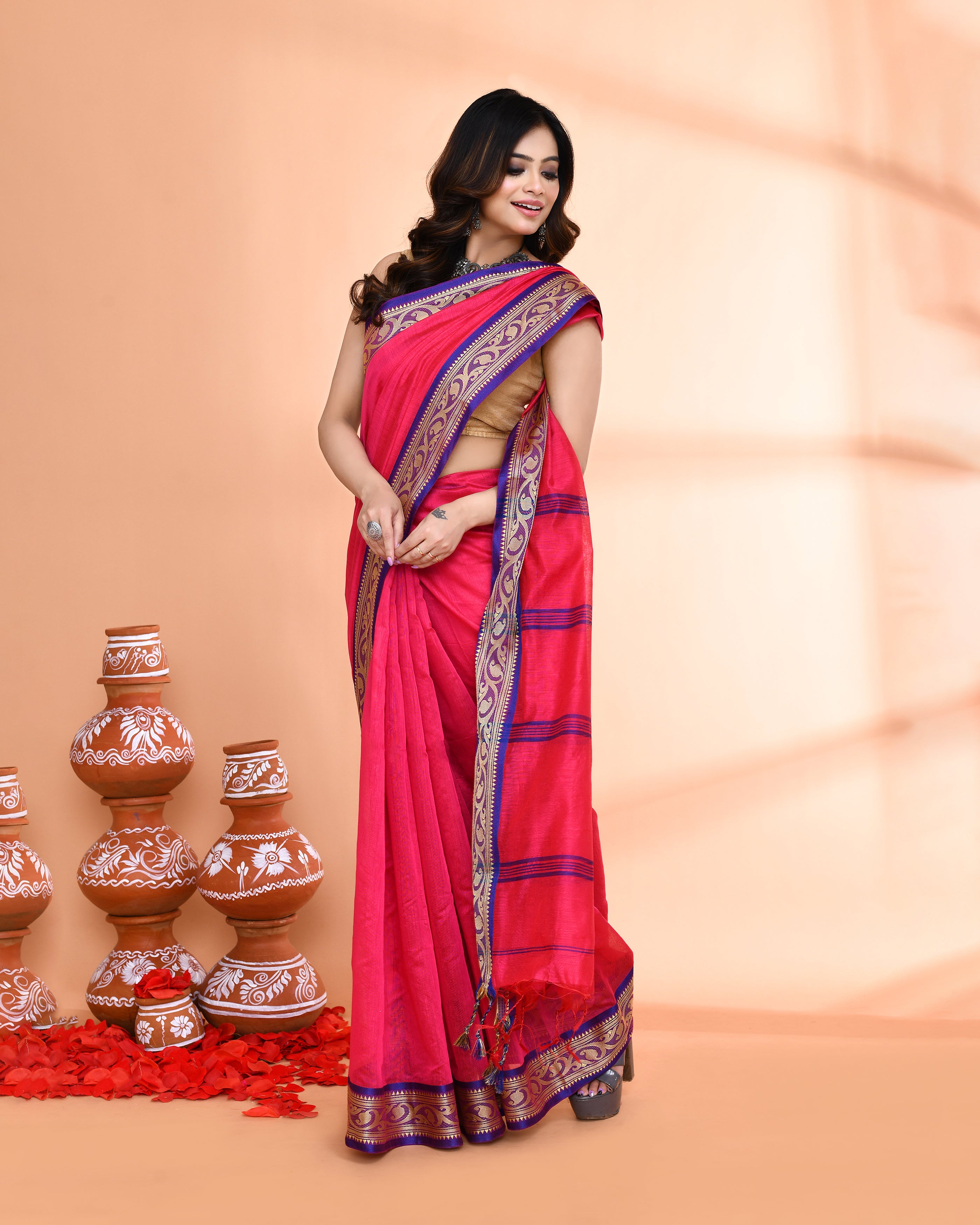 Piyari Fashion Women`s Cotton Silk Rose Handloom Saree With Blouse