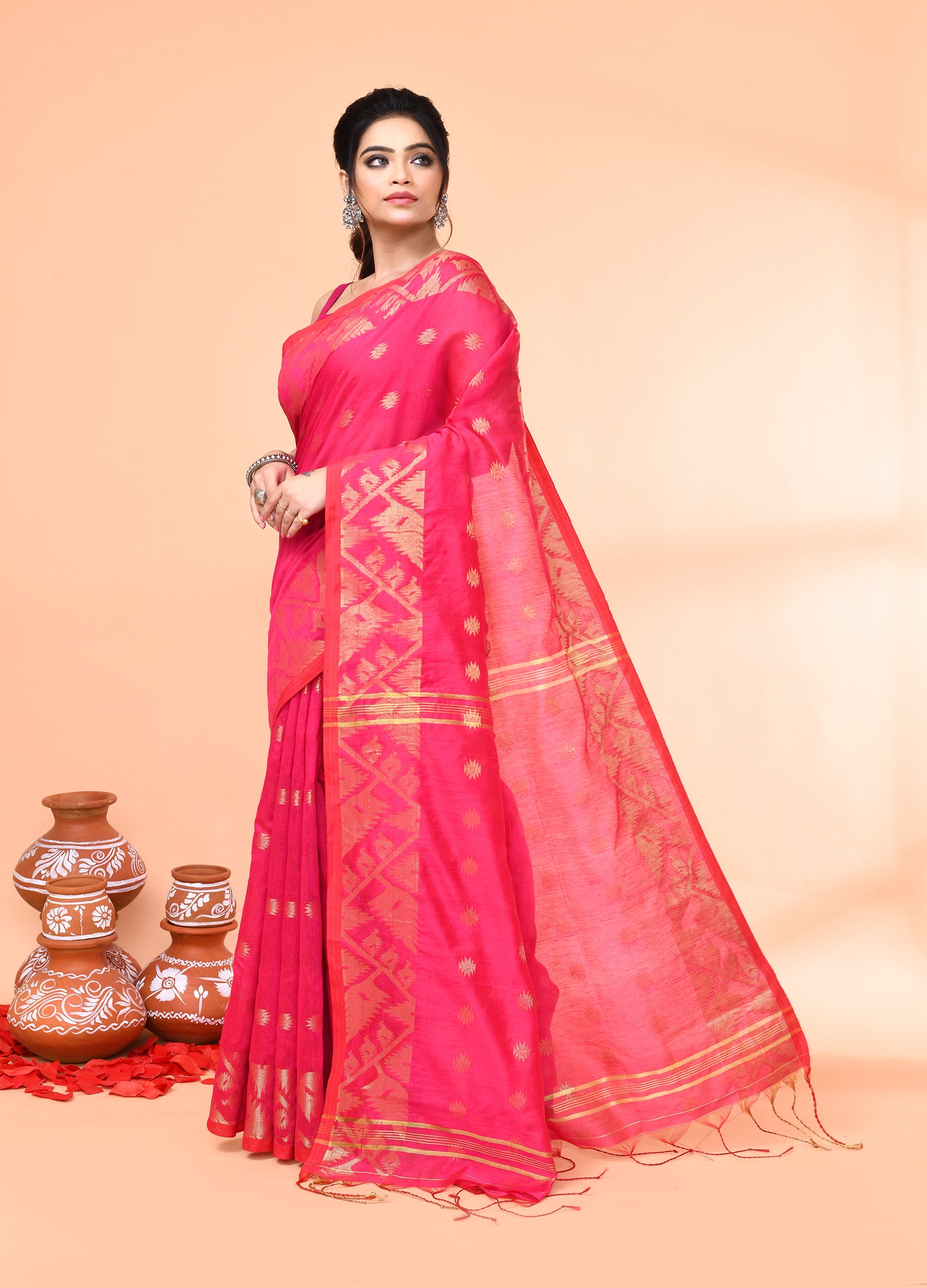 Piyari Fashion Women`s Cotton Blend Rani Handloom Saree With Blouse