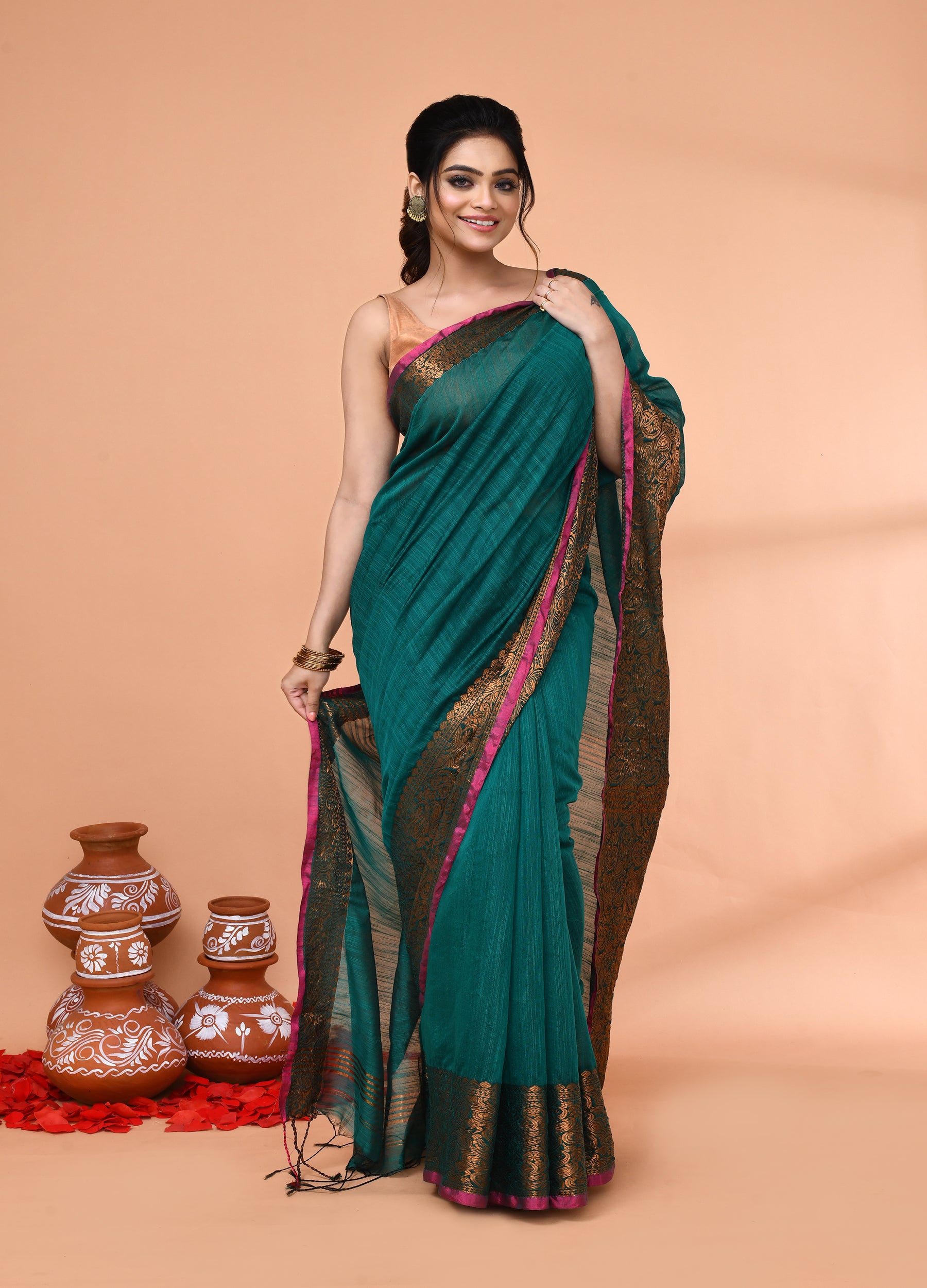 Piyari Fashion Women`s Cotton Blend Teal Handloom Saree With Blouse