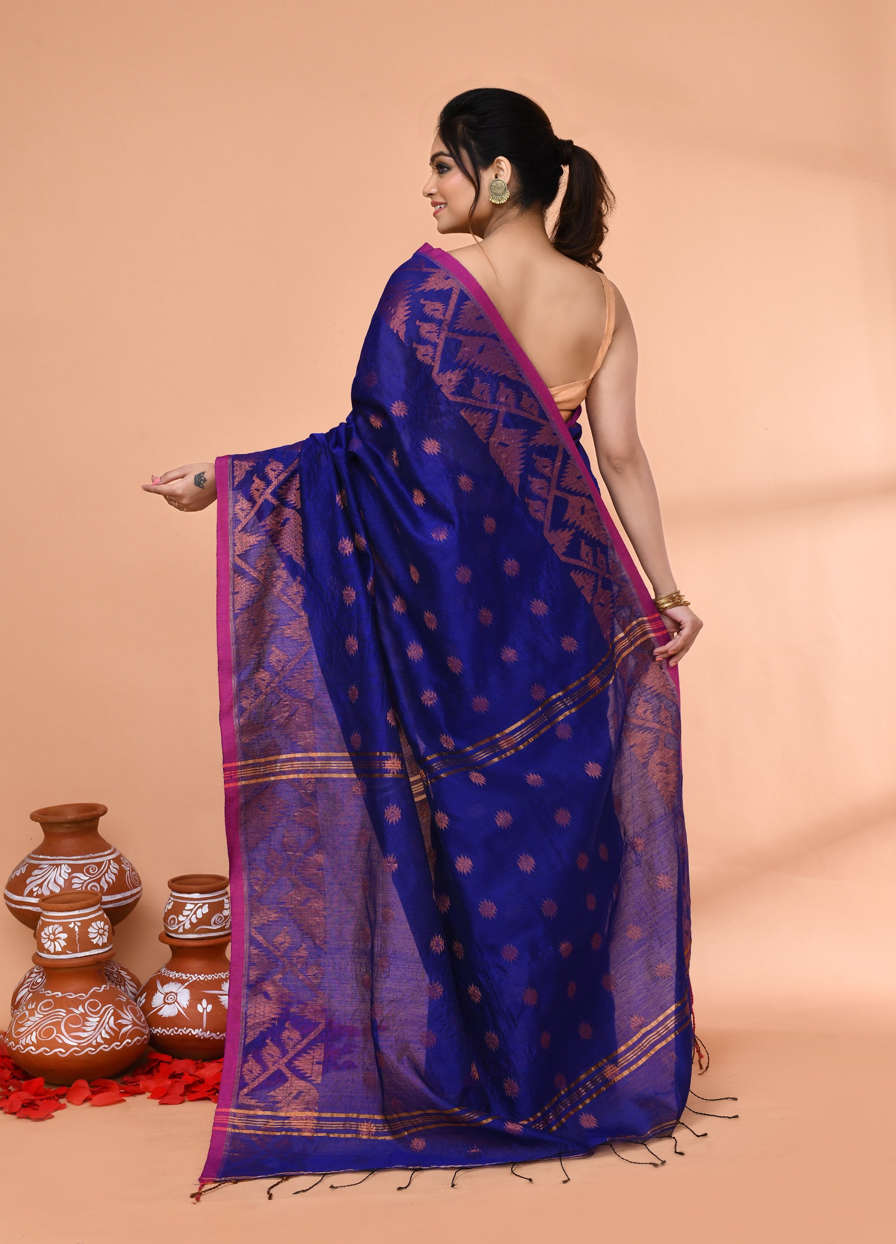 Piyari Fashion Women`s Cotton Blend Royel Blue Handloom Saree With Blouse