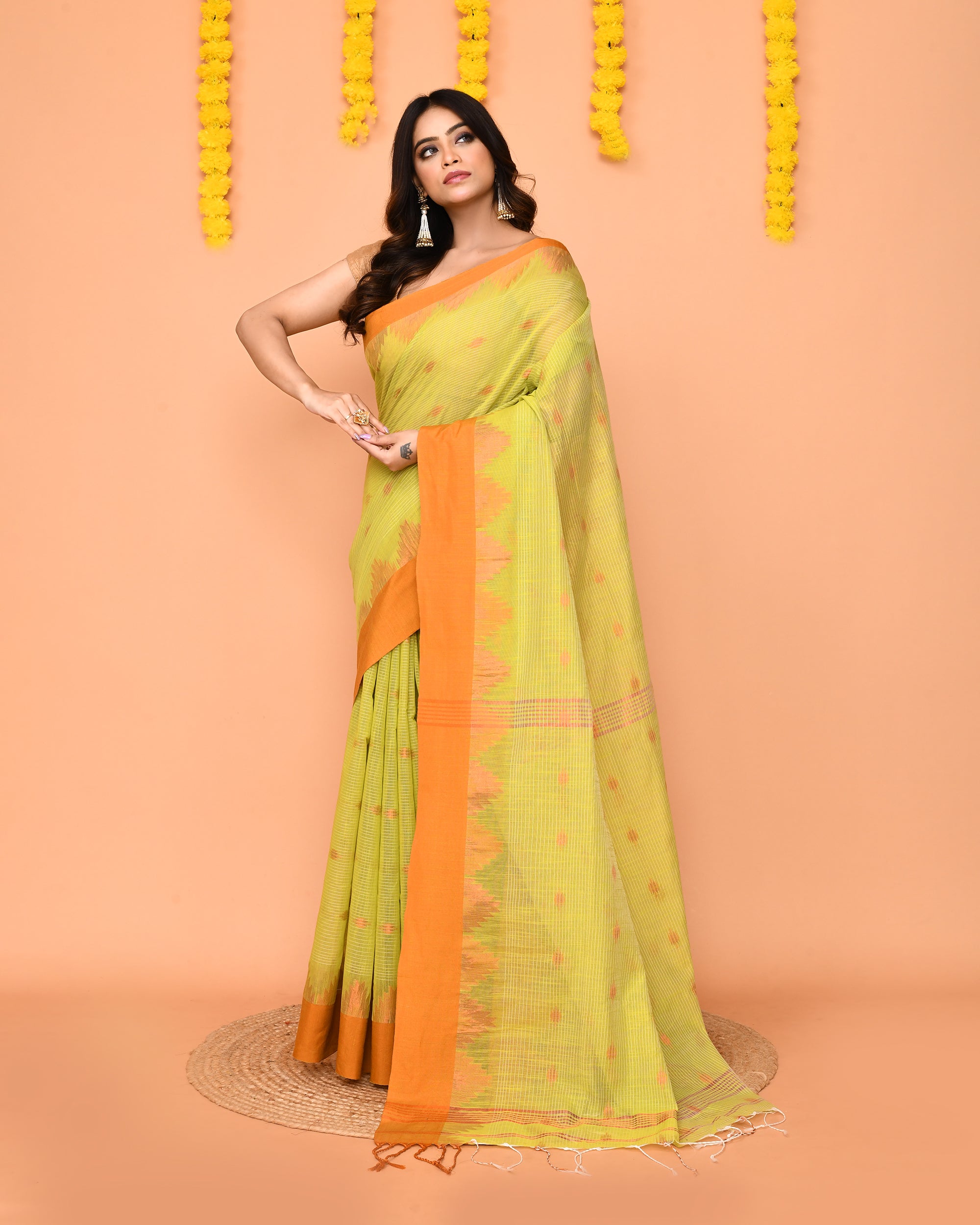 Piyari Fashion Women's Lime Yellow Cotton Blend Handloom Saree With Brown Temple Border