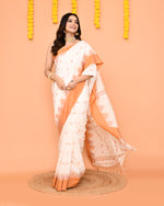 Thumbnail for Piyari Fashion Women's White Cotton Blend Handloom Saree With Brown Temple Border