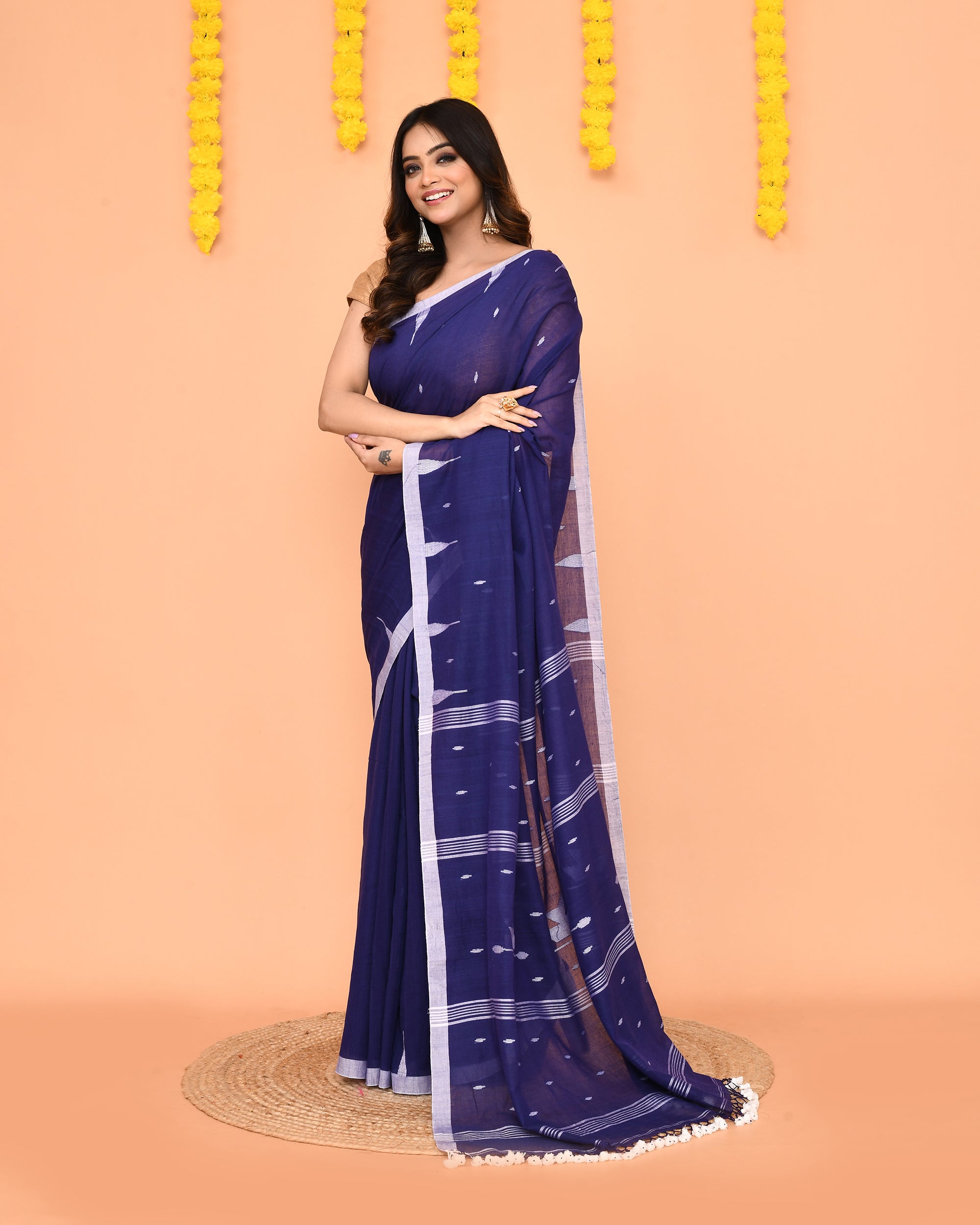 Piyari Fashion Soft Mul Cotton Blue Jamdani Saree With Net Tassels