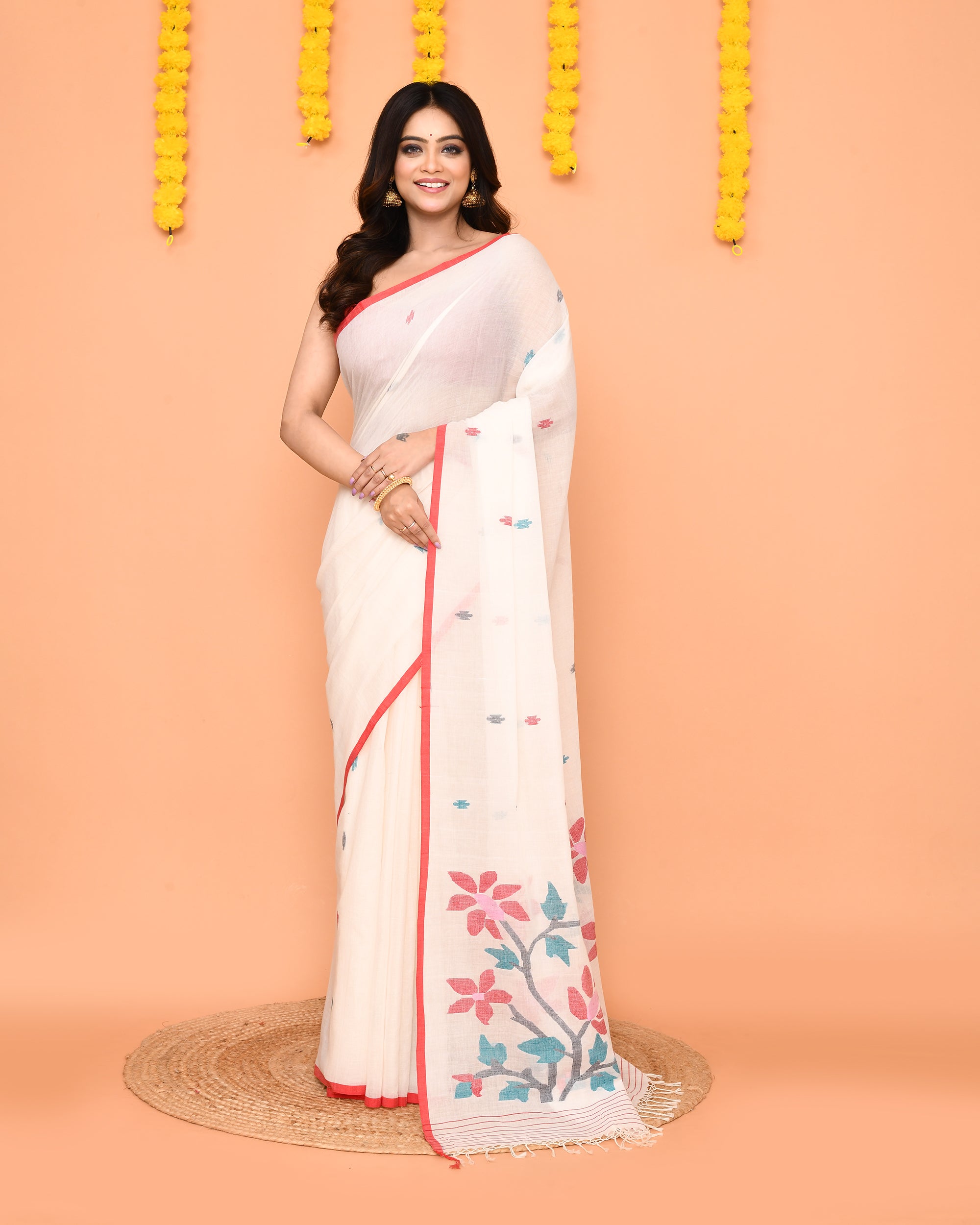 Piyari Fashion Women's White Cotton Jamdani Saree