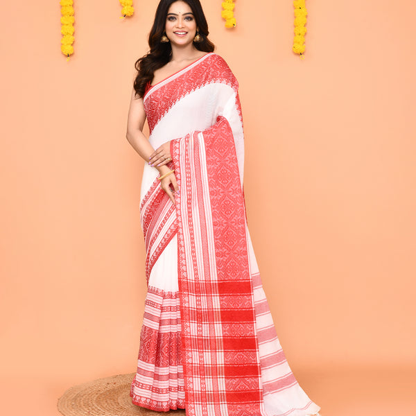 Piyari Fashion Women's White Cotton Handloom Saree