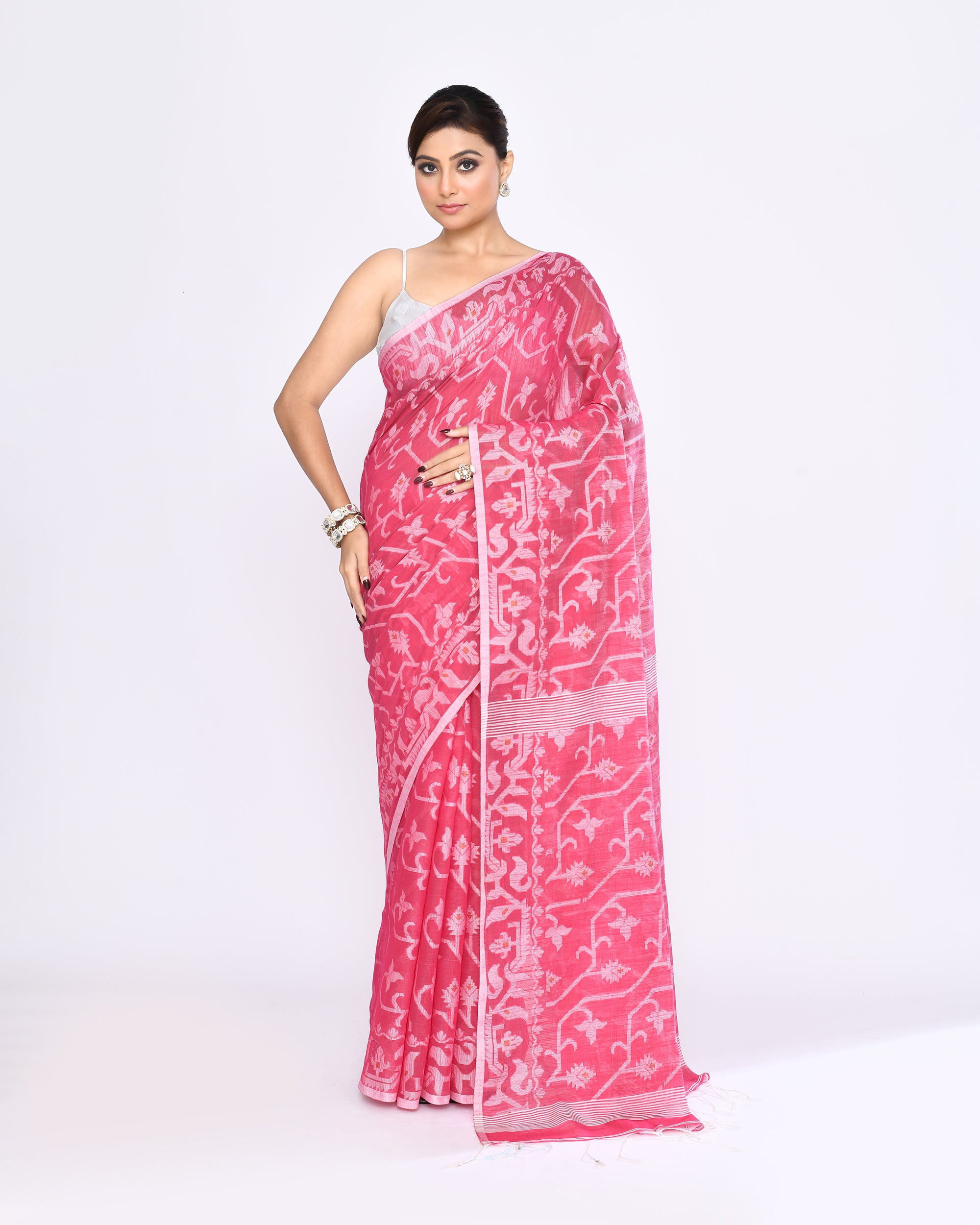 Piyari Fashion Women's Pink Embellished Cotton Blend Jamdani Saree