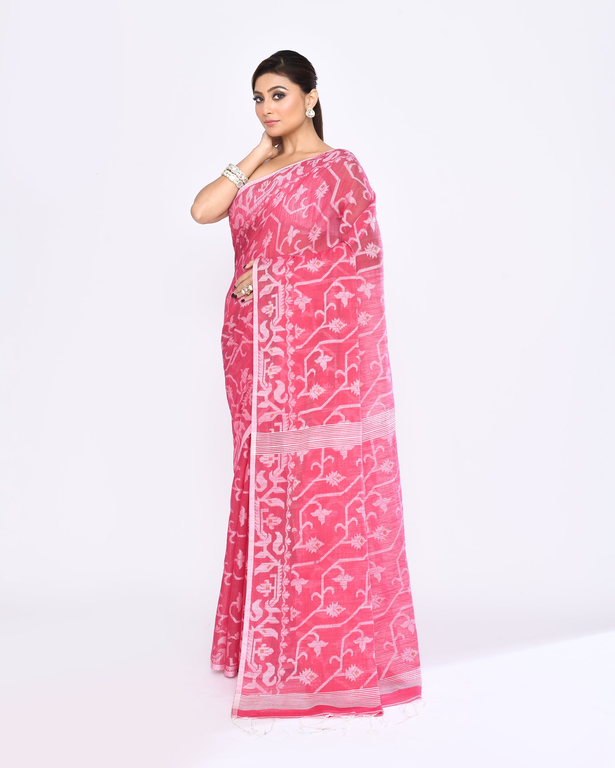 Piyari Fashion Women's Pink Embellished Cotton Blend Jamdani Saree