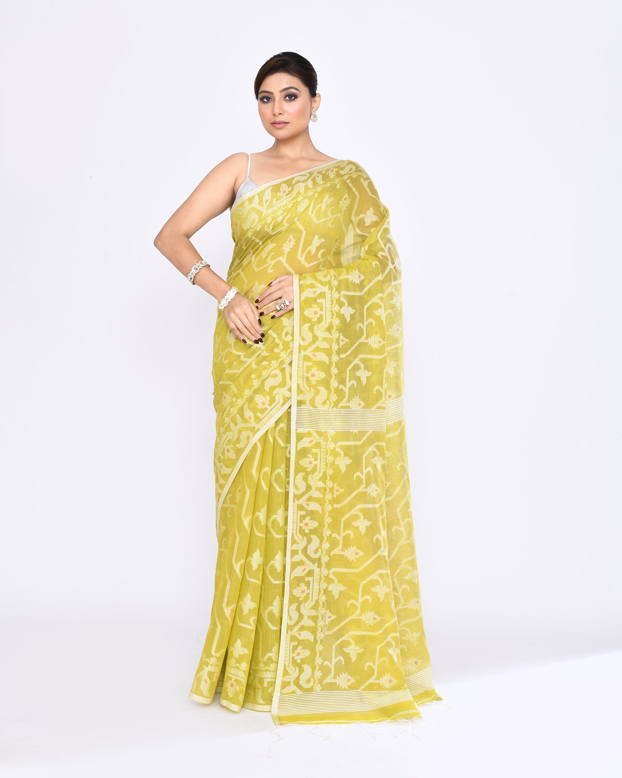 Piyari Fashion Women's Straw Embellished Cotton Blend Jamdani Saree