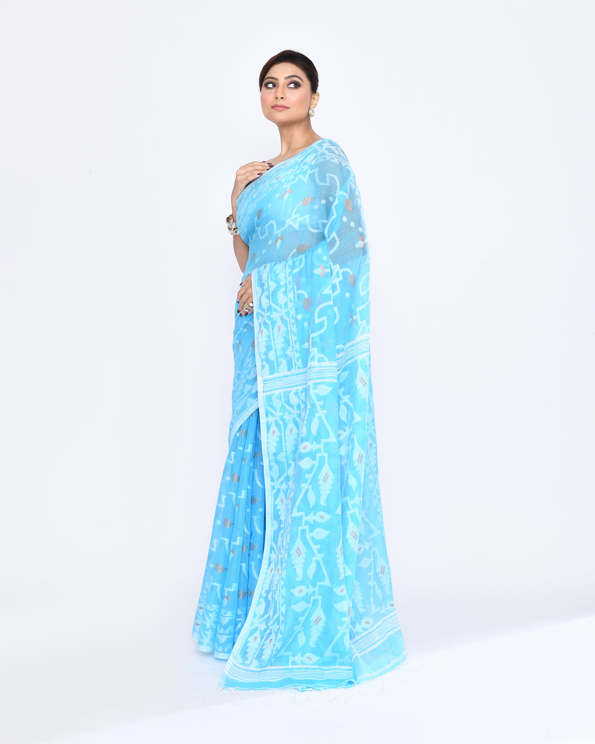 Piyari Fashion Women's Turquoise Embellished Cotton Blend Jamdani Saree