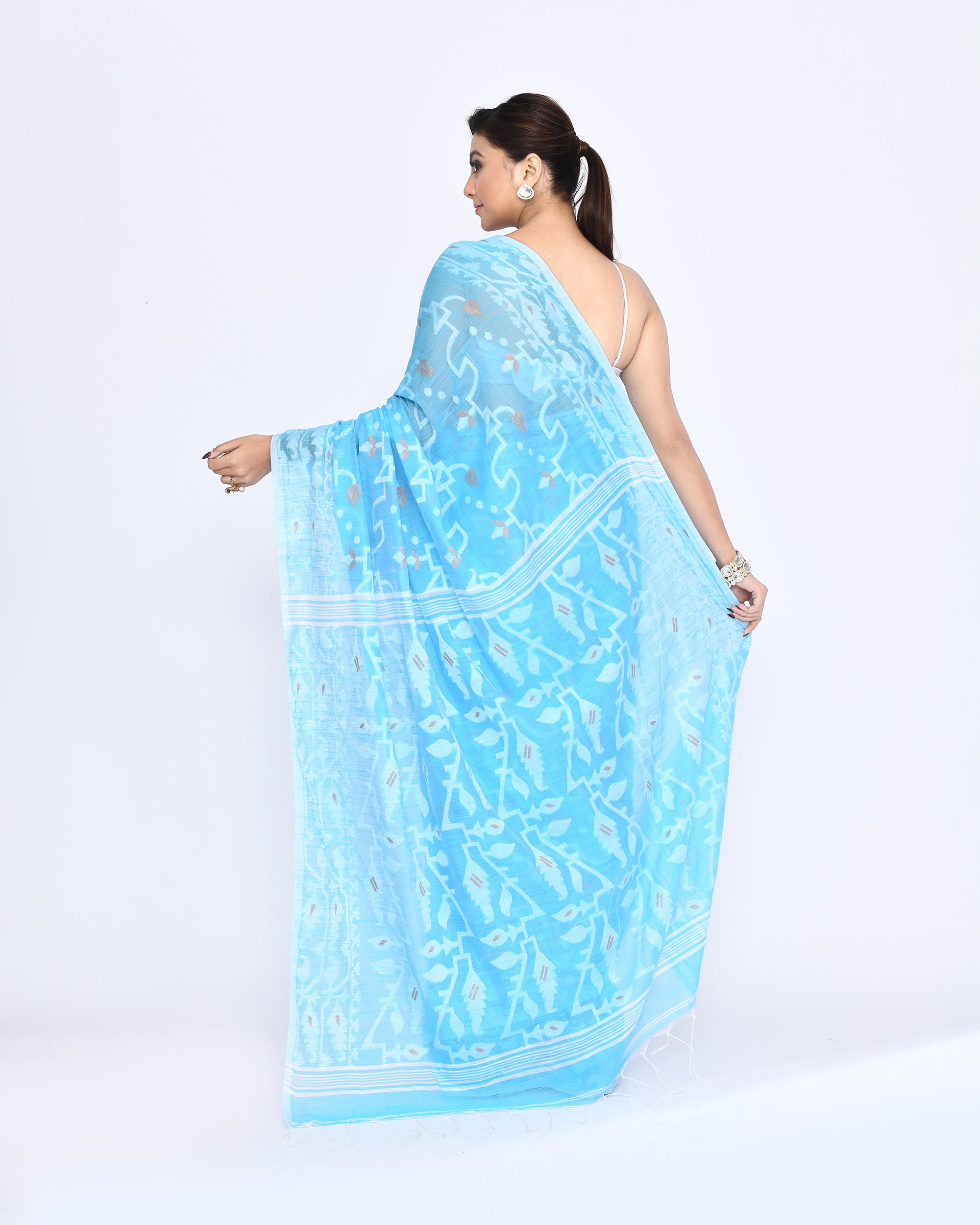 Piyari Fashion Women's Turquoise Embellished Cotton Blend Jamdani Saree