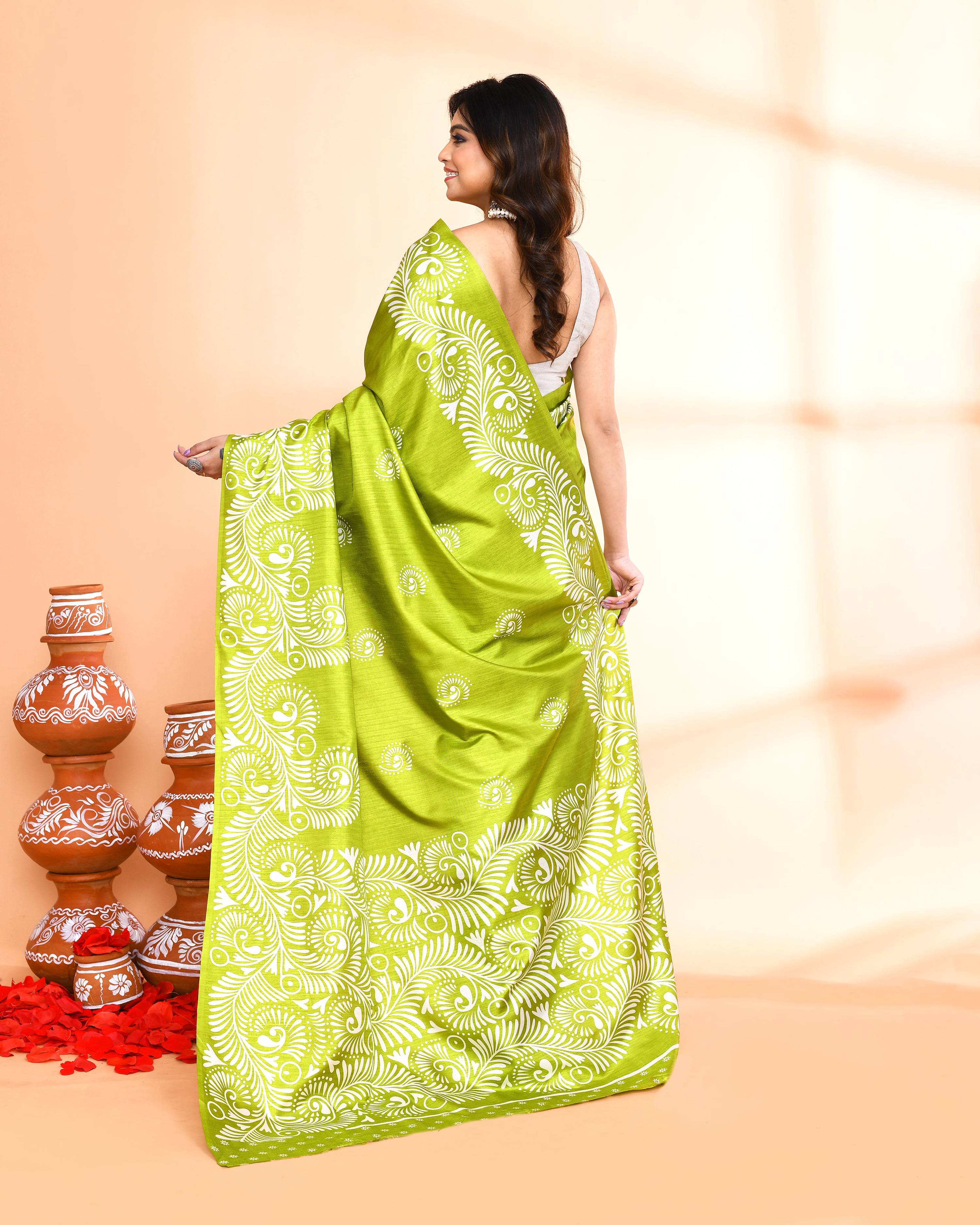 Piyari Fashion PIyari Fashion Olive Printed Saree With Blouse