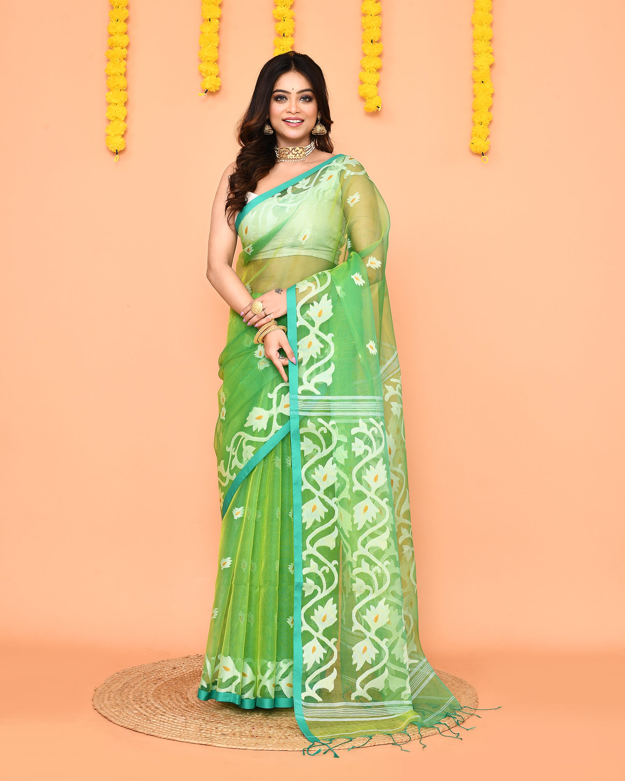 Piyari Fashion Women's Green Resham Silk Jamdani Saree
