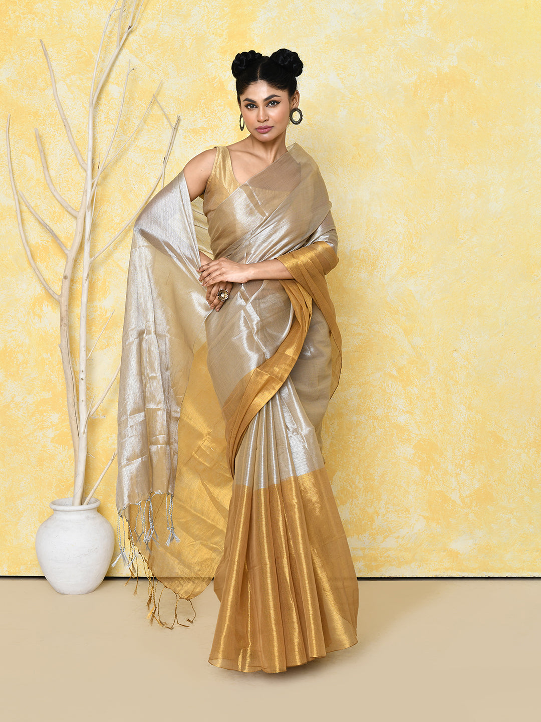 Piyari Fashion Women's Silver Gold Organic Tissue Saree With Blouse Piece