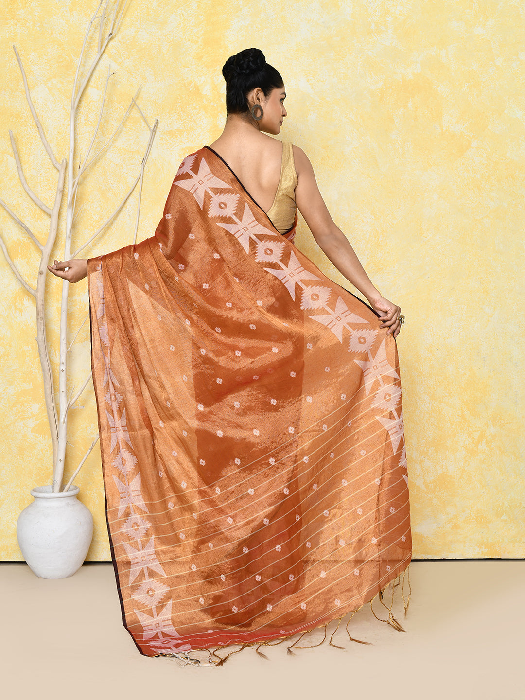 Piyari Fashion Women's Orange Dual Tone Organic Tissue Jamdani Saree With Blouse Piece