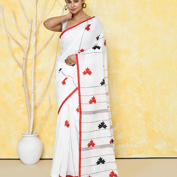 Piyari Fashion Women's White Exclusive Applique Saree With Blouse Piece
