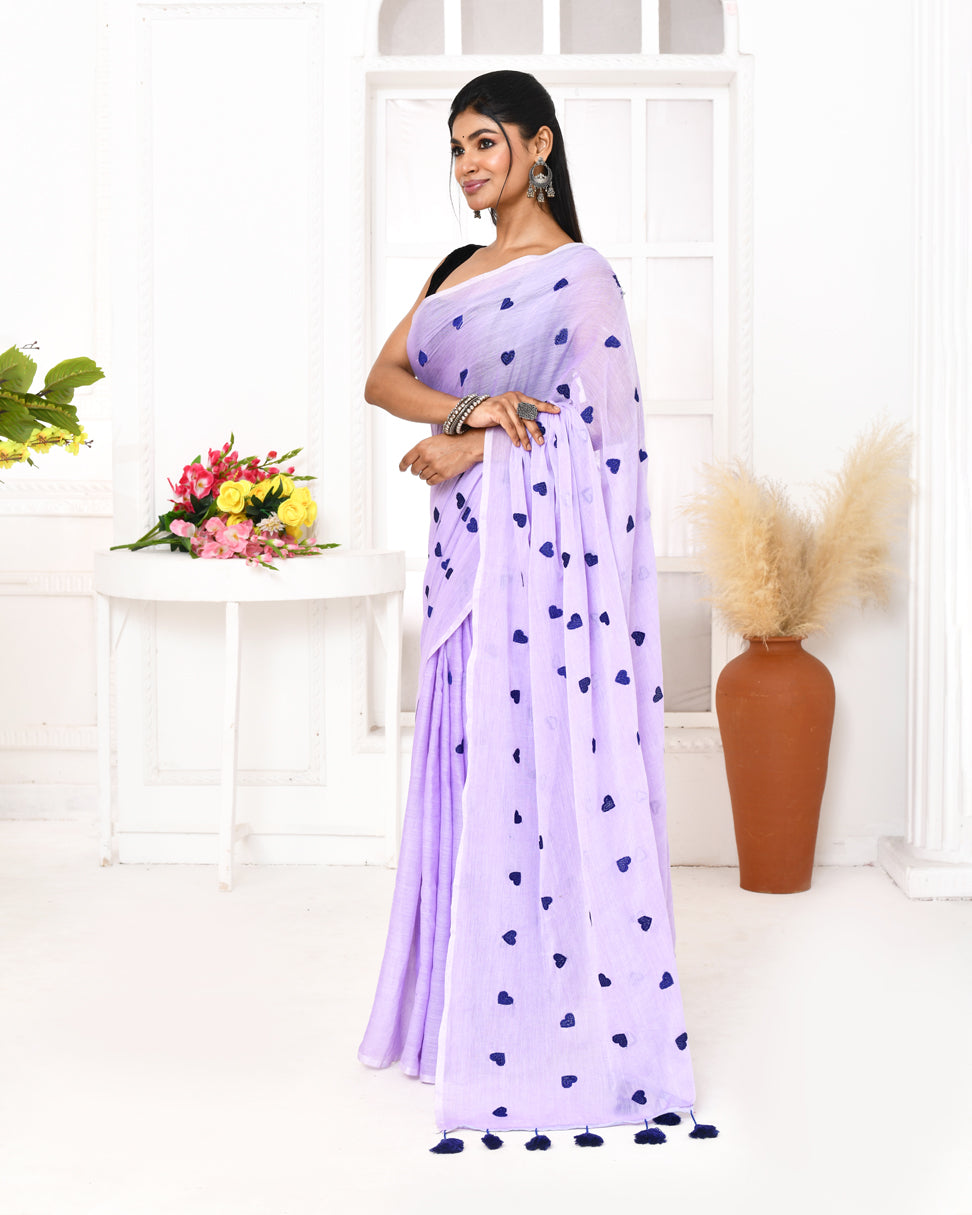 Piyari Fashion Women's Light Lavender Exclusive Embroidery Saree