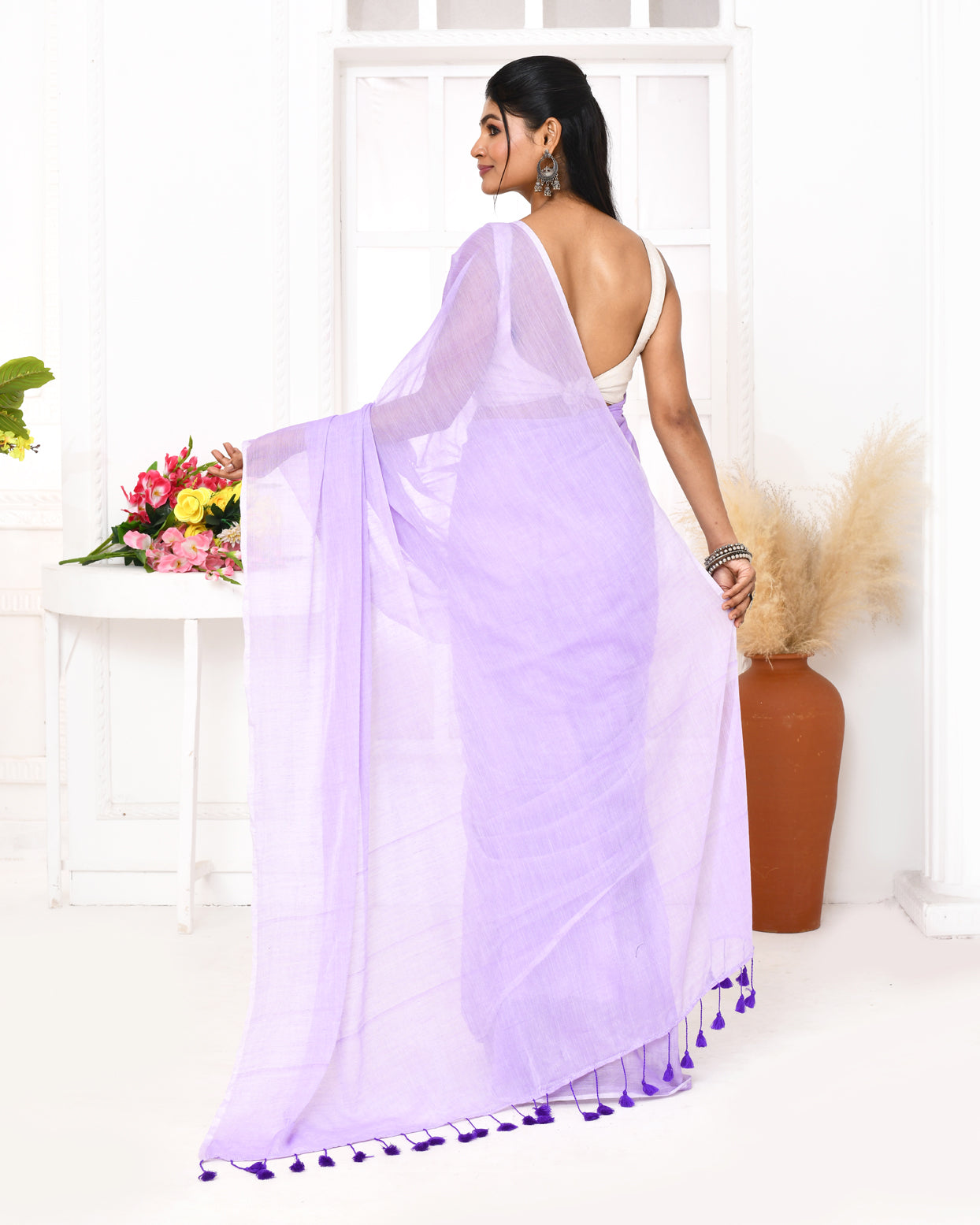 Piyari Fashion Lavender Mulmul Cotton Saree With Tassels