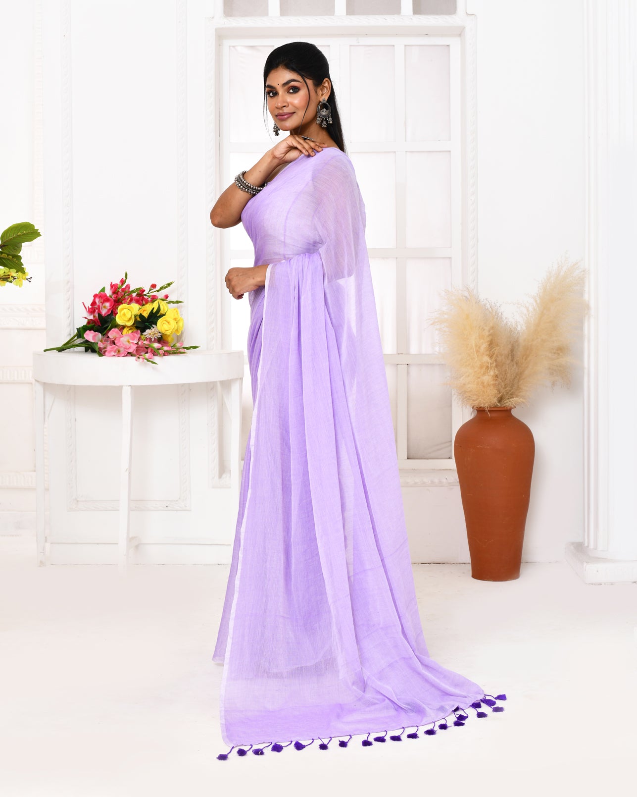 Piyari Fashion Lavender Mulmul Cotton Saree With Tassels