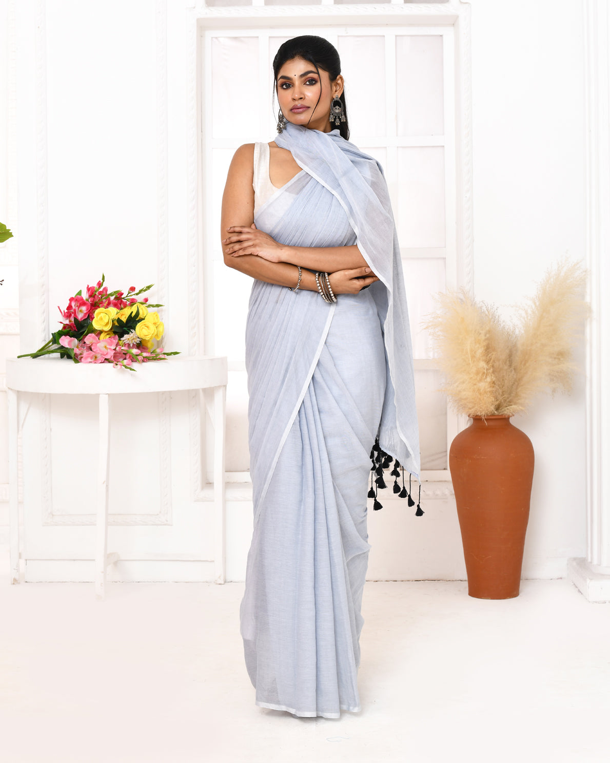 Piyari Fashion Silver Blue Mulmul Cotton Saree With Tassels