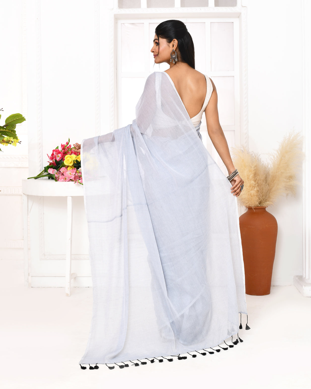 Piyari Fashion Silver Blue Mulmul Cotton Saree With Tassels