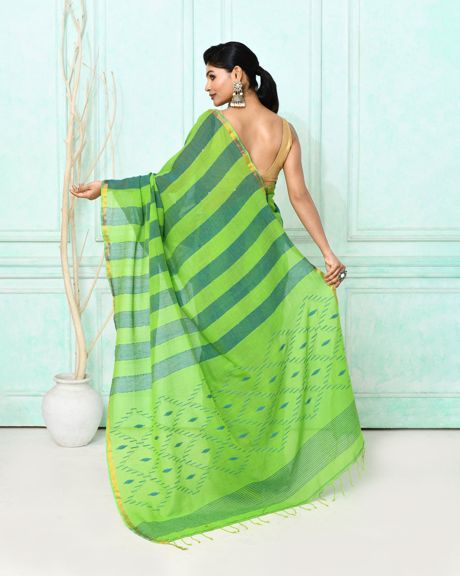 Piyari Fashion Women's Green Cotton Handloom Jamdani Saree With Blouse
