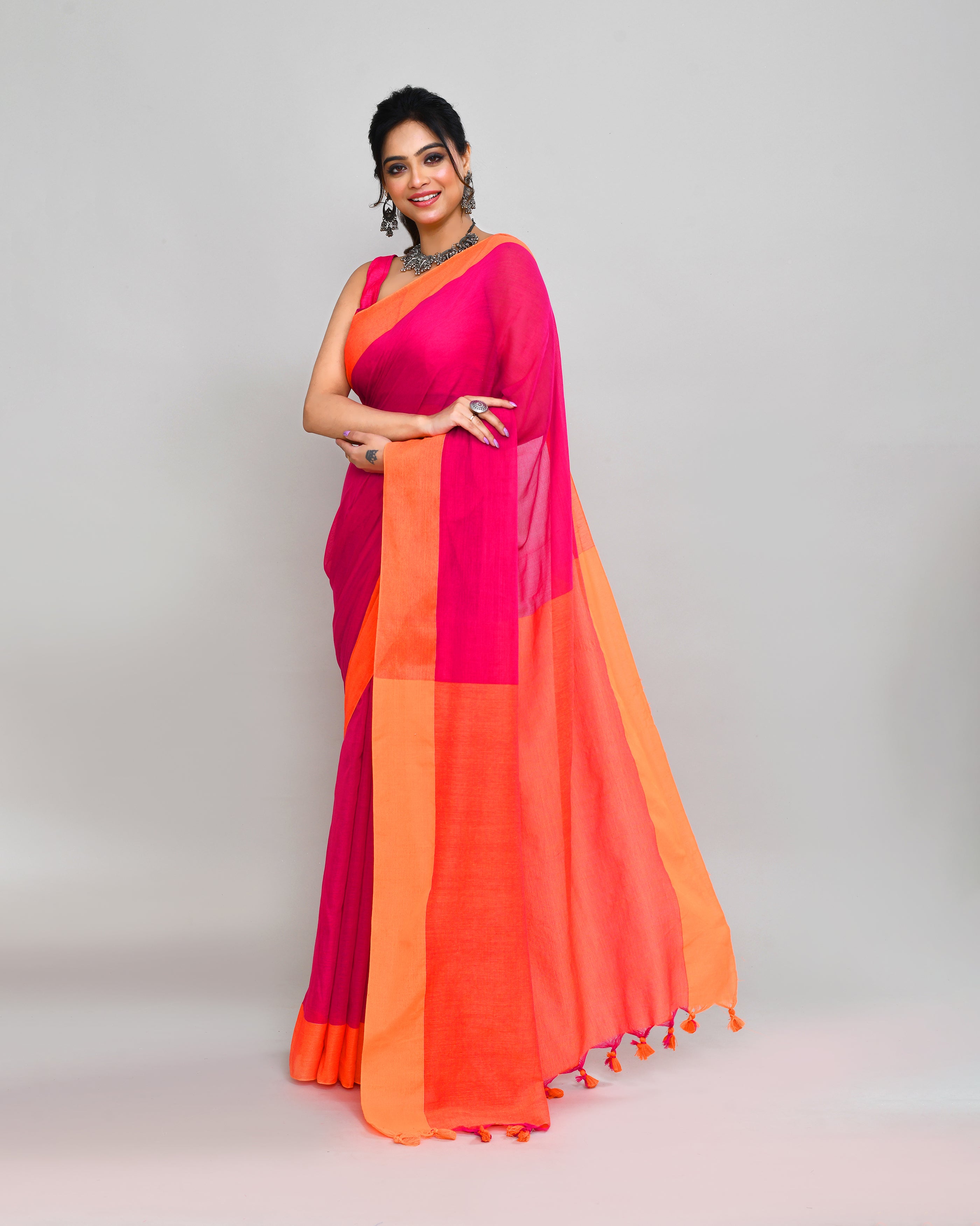 Piyari Fashion Orange Border Rani Pink Cotton Saree With Tassels