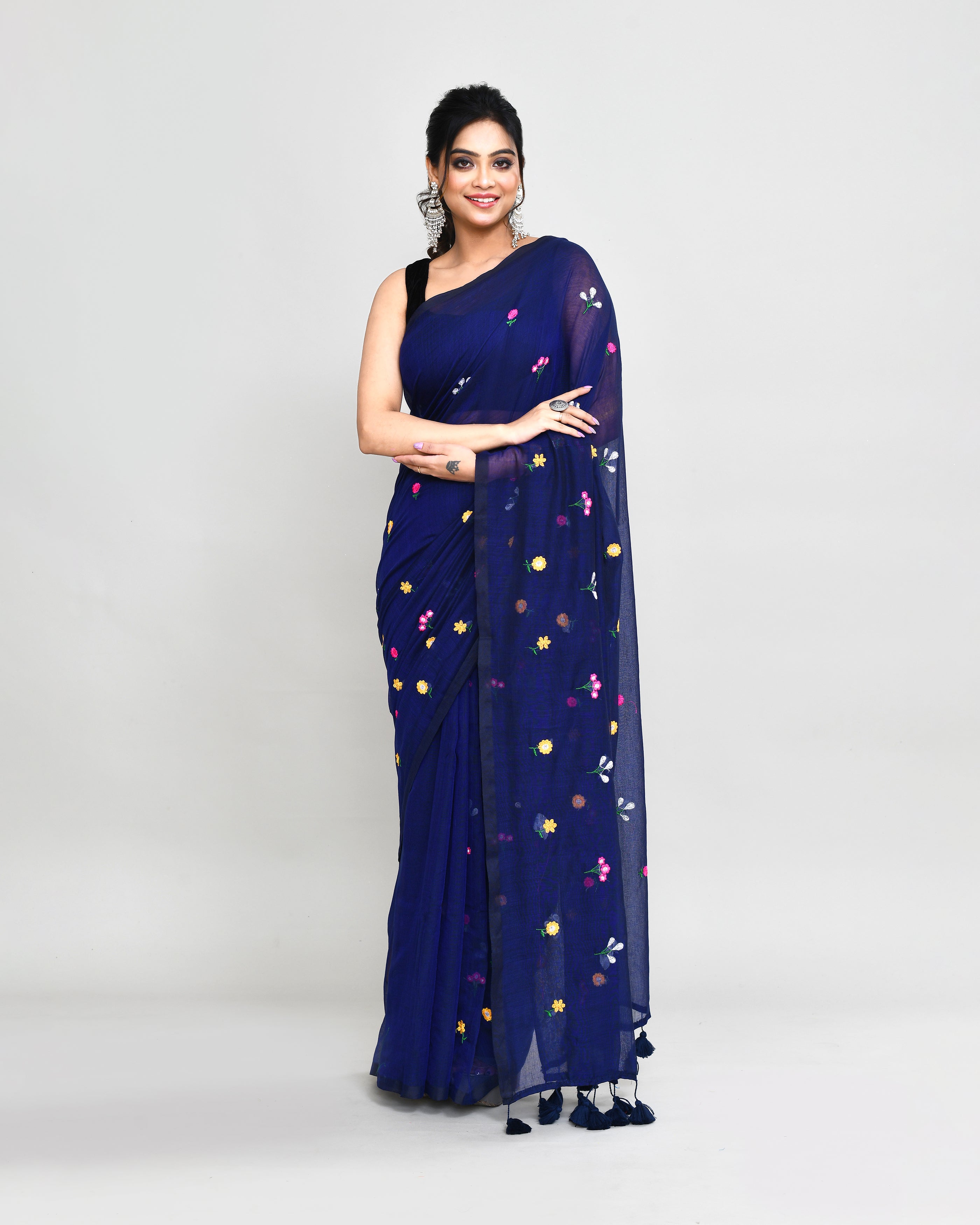 Piyari Fashion Women's Blue Exclusive Embroidery Saree With Tassels