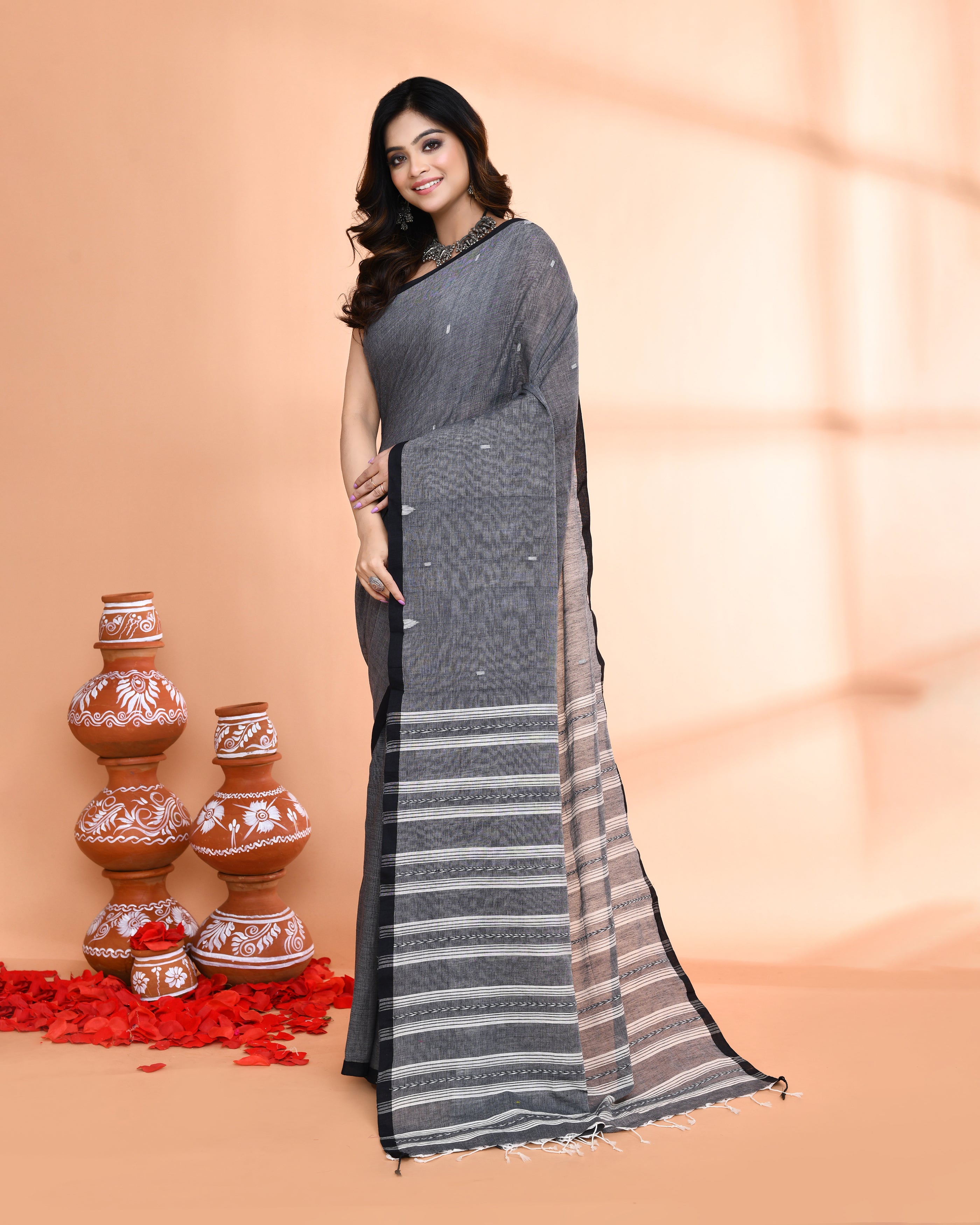 Piyari Fashion Women`s Grey Hand Work Cotton Saree With Blouse