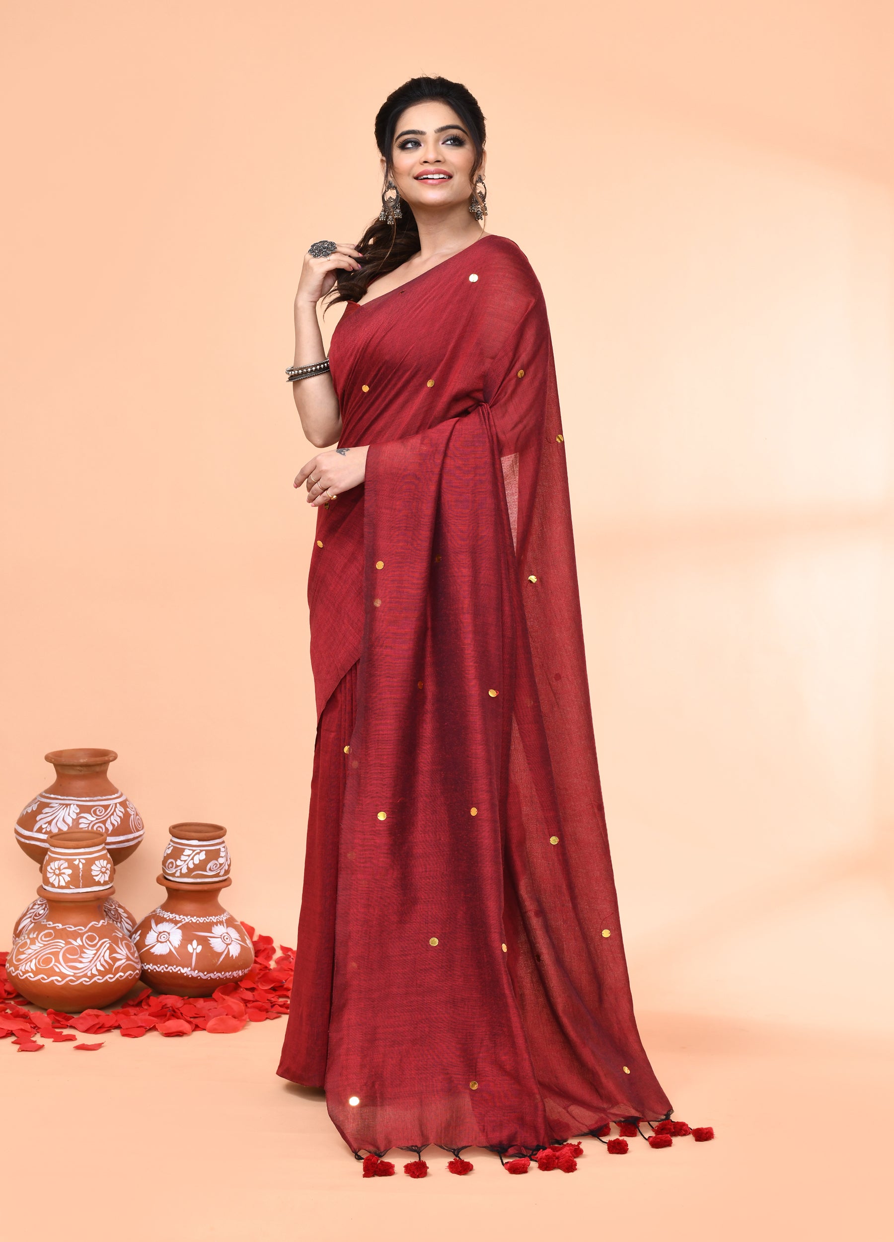 Piyari Fashion Women`s Cotton Handloom Maroon Sequin Saree With Blouse