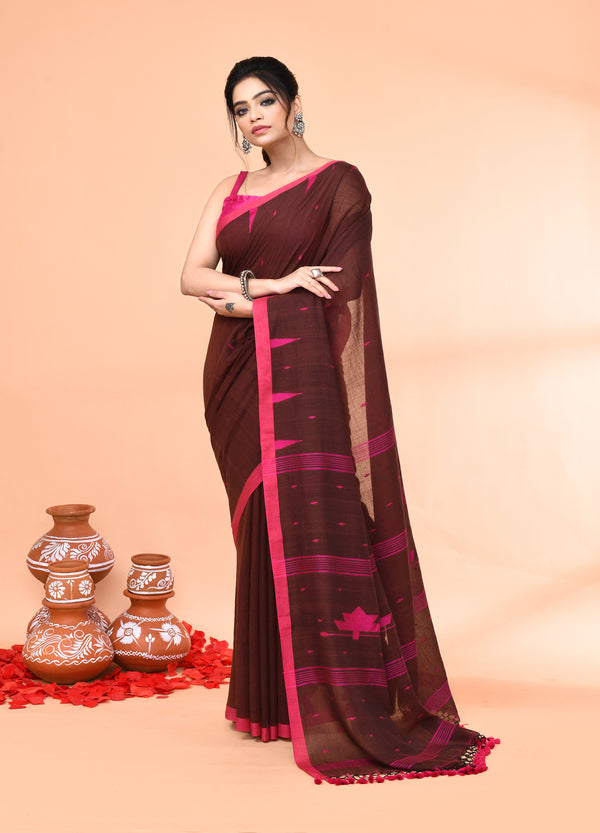 Piyari Fashion Women`s Brown Mul Cotton Handloom Jamdani Saree With Blouse