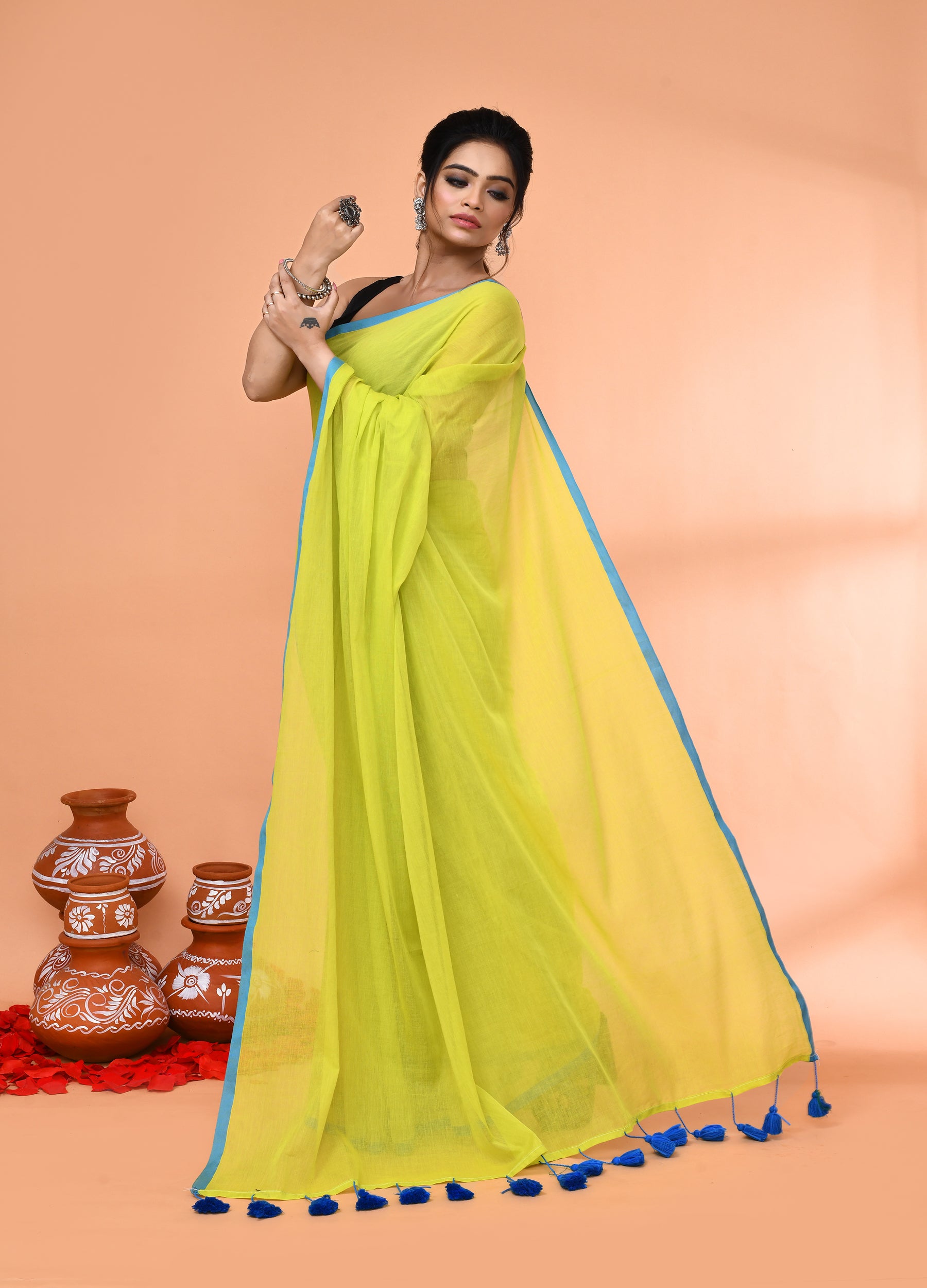Piyari Fashion Lemon Green Mulmul Cotton Saree With Tassels
