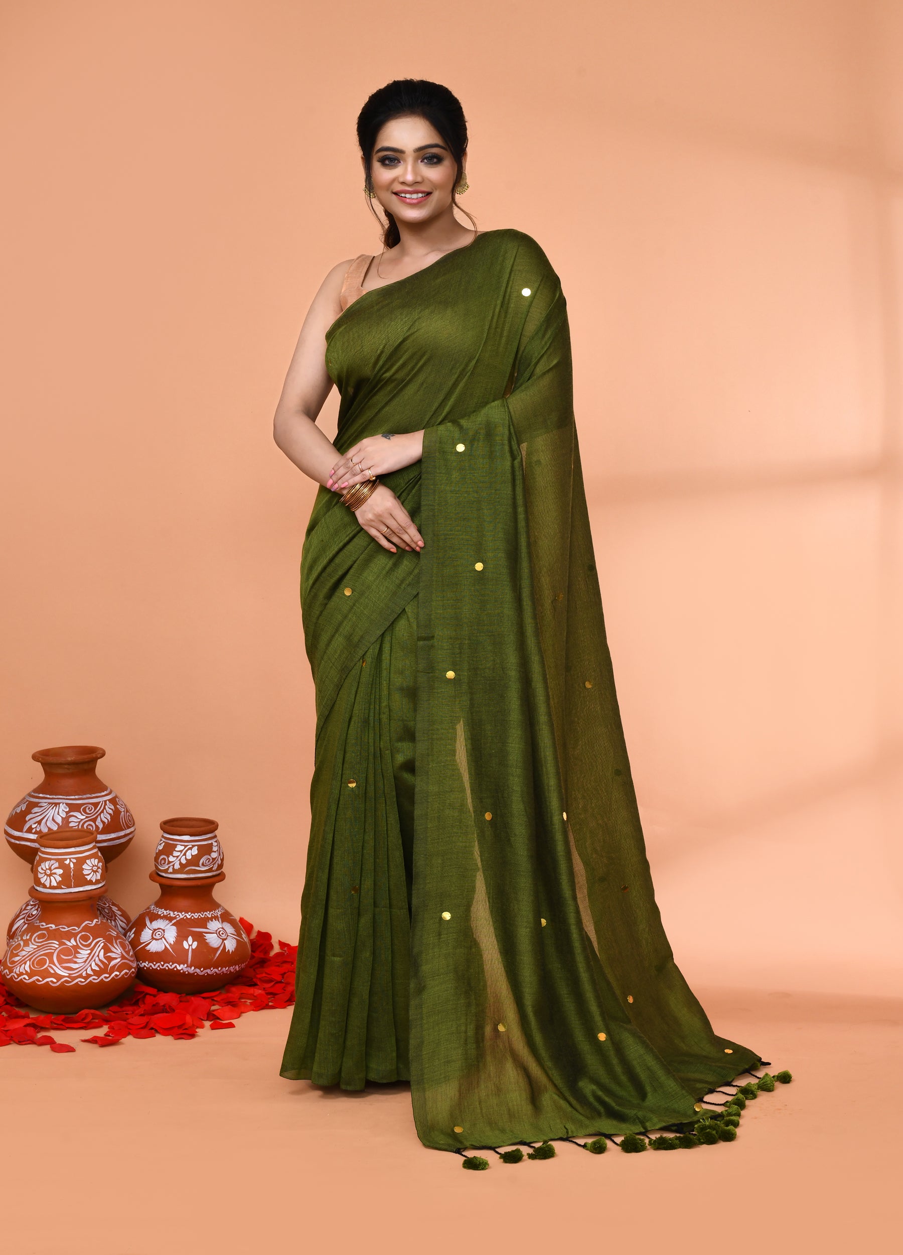 Piyari Fashion Women`s Cotton Handloom Moss Green Sequin Saree With Blouse