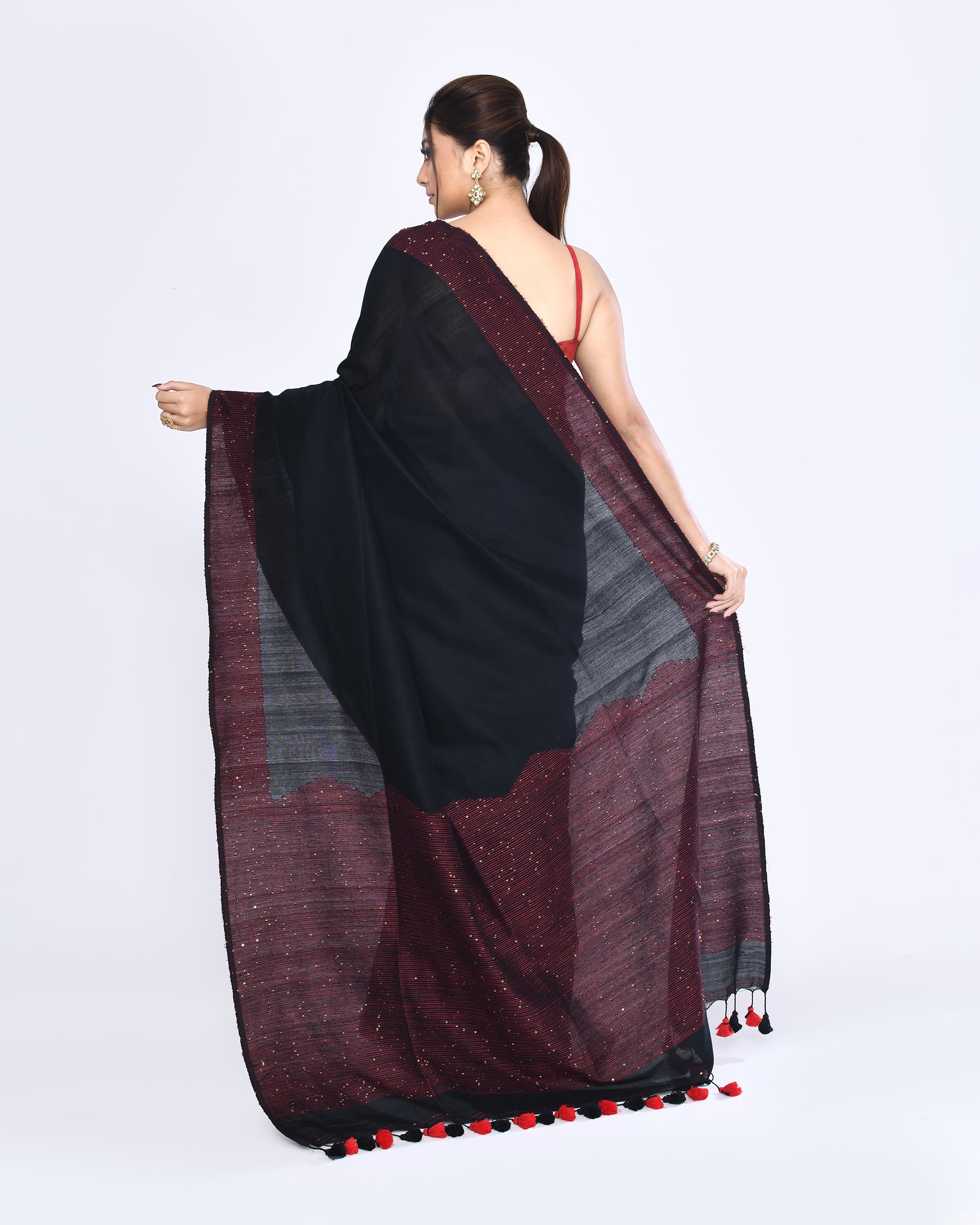 Piyari Fashion Women's Black Embellished Sequined Cotton Saree