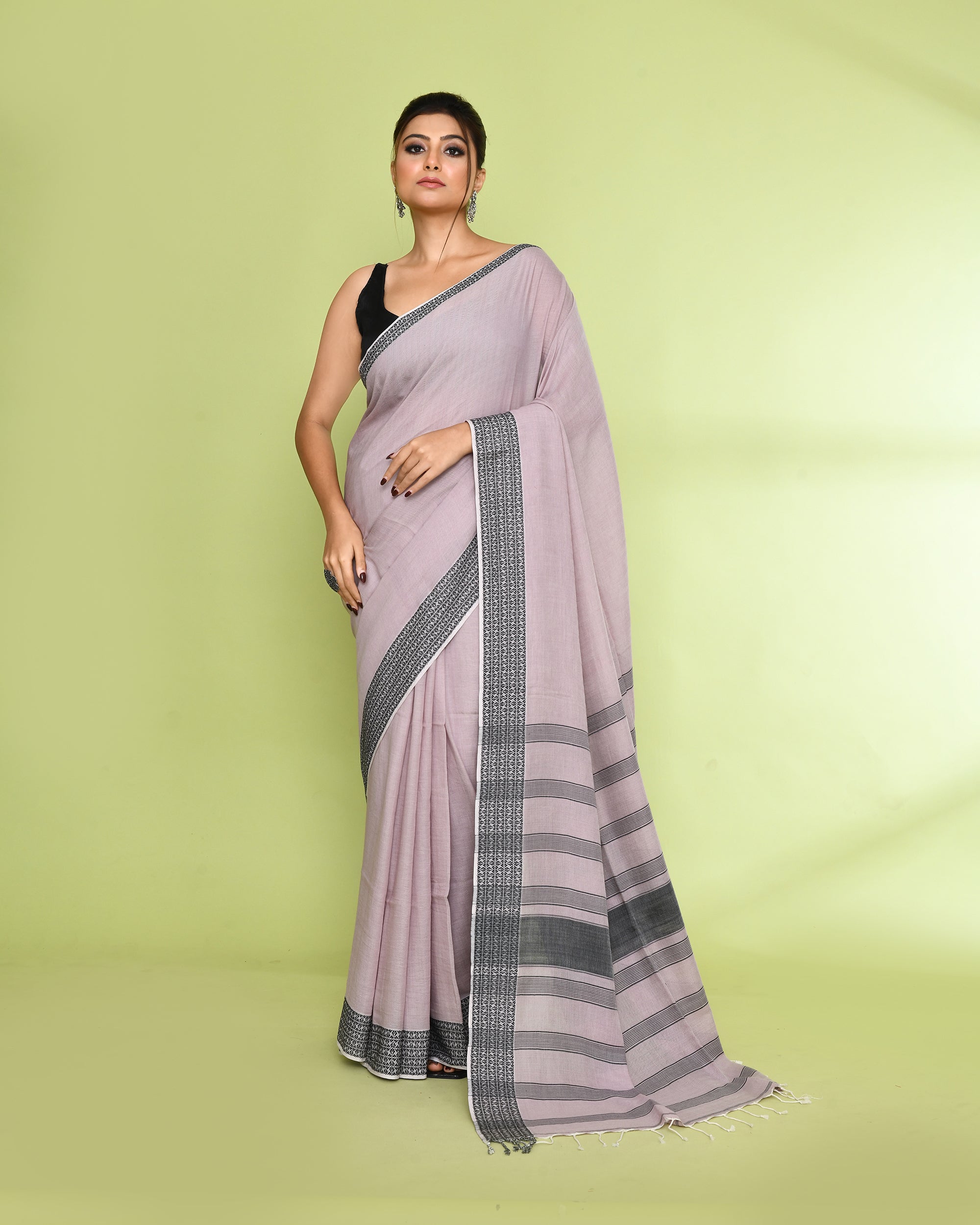 Piyari Fashion Women's Alabaster Embellished Sequined Cotton Saree